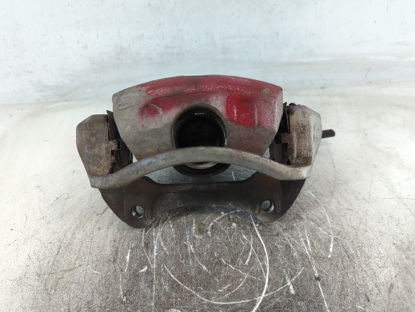 2010-2015 Chevrolet Camaro Front Passenger Right Brake Caliper 699647 - Oemusedautoparts1.com