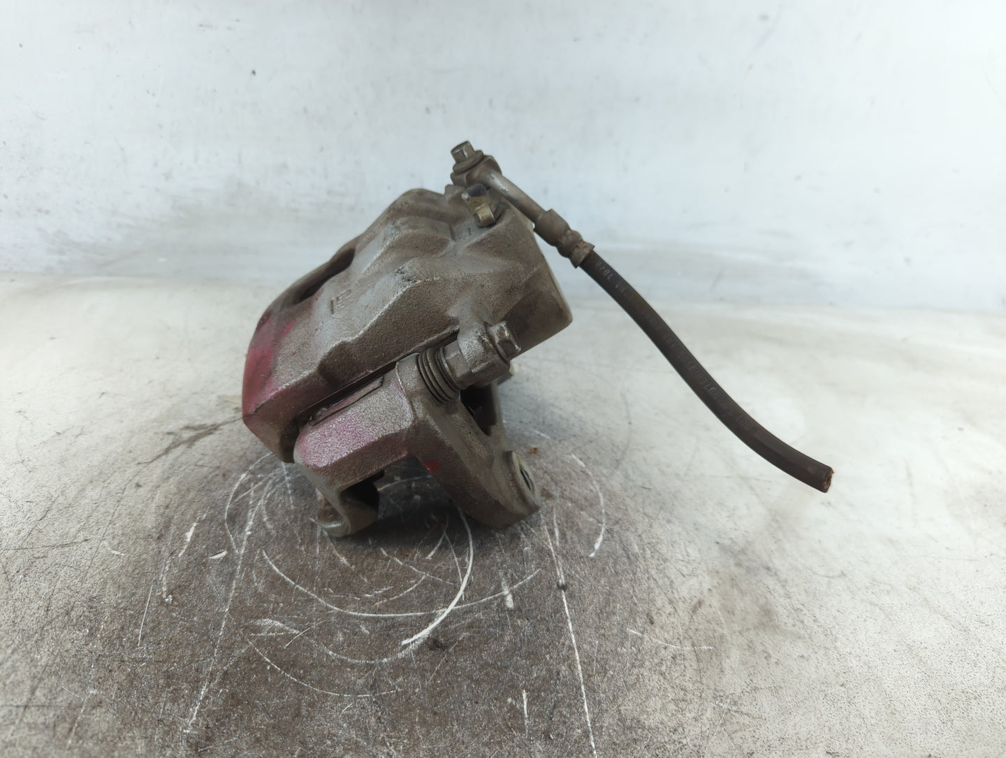 2010-2015 Chevrolet Camaro Front Passenger Right Brake Caliper 699647 - Oemusedautoparts1.com
