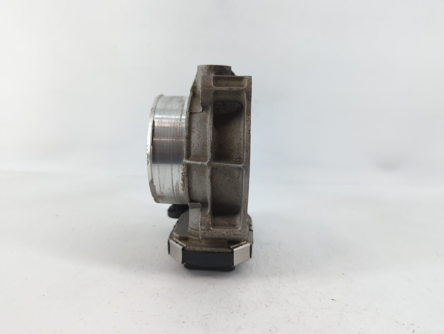 2012-2015 Chevrolet Camaro Throttle Body P/N:12632172BA Fits Fits 2012 2013 2014 2015 2016 2017 2018 2019 2020 2021 2022 OEM