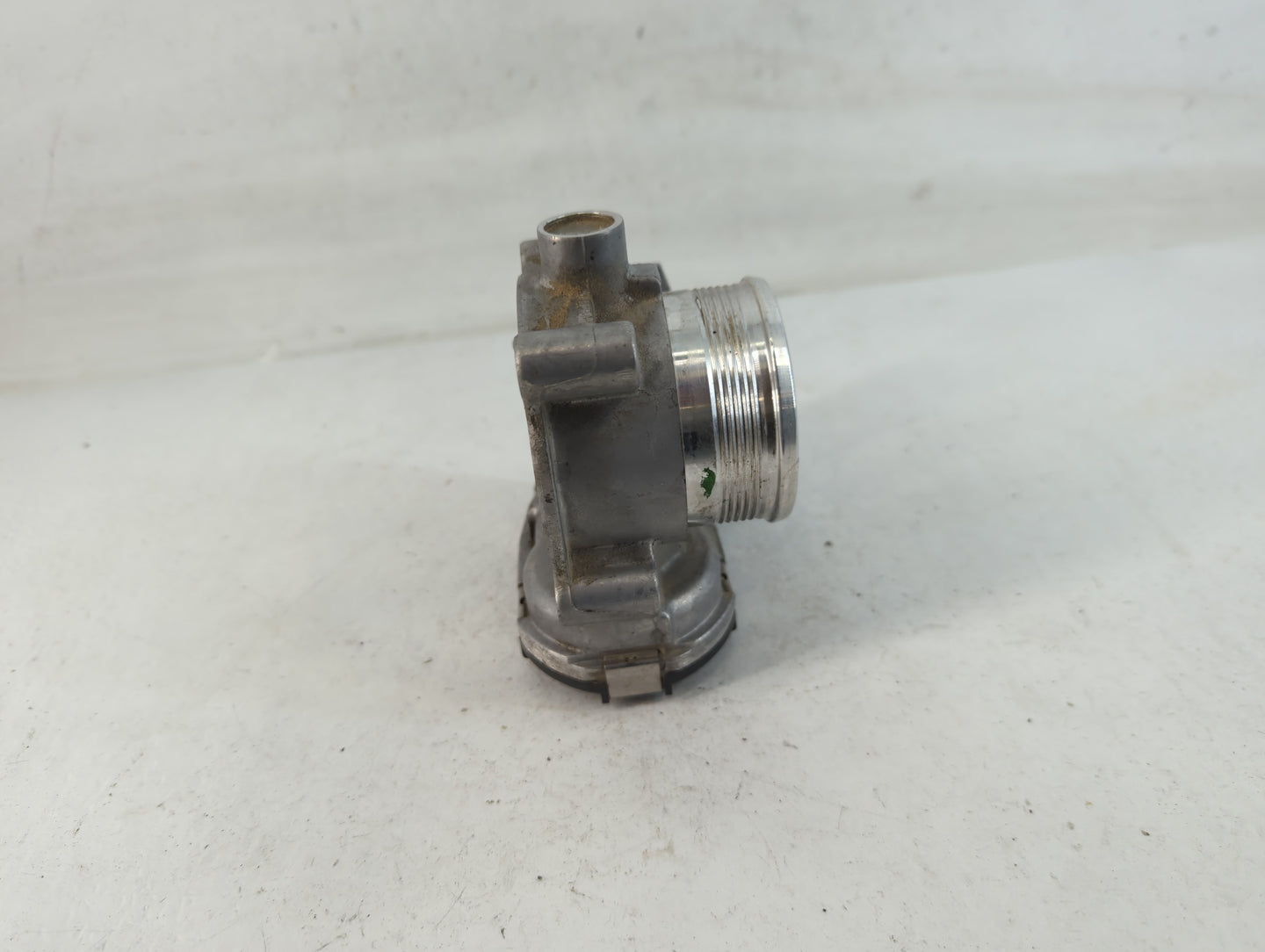 2012-2015 Chevrolet Camaro Throttle Body P/N:DS7E-9F991-BB 12632172BA Fits OEM Used Auto Parts - Oemusedautoparts1.com