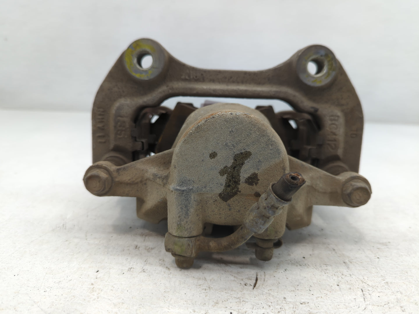 2010-2015 Chevrolet Camaro Front Passenger Right Brake Caliper - Oemusedautoparts1.com