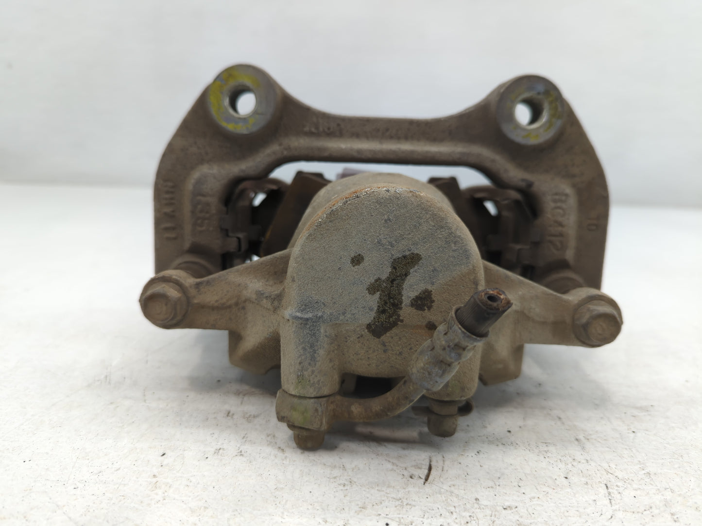 2010-2015 Chevrolet Camaro Front Passenger Right Brake Caliper - Oemusedautoparts1.com
