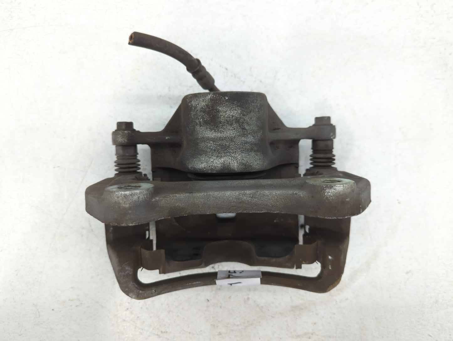 2010-2015 Chevrolet Camaro Front Passenger Right Brake Caliper - Oemusedautoparts1.com
