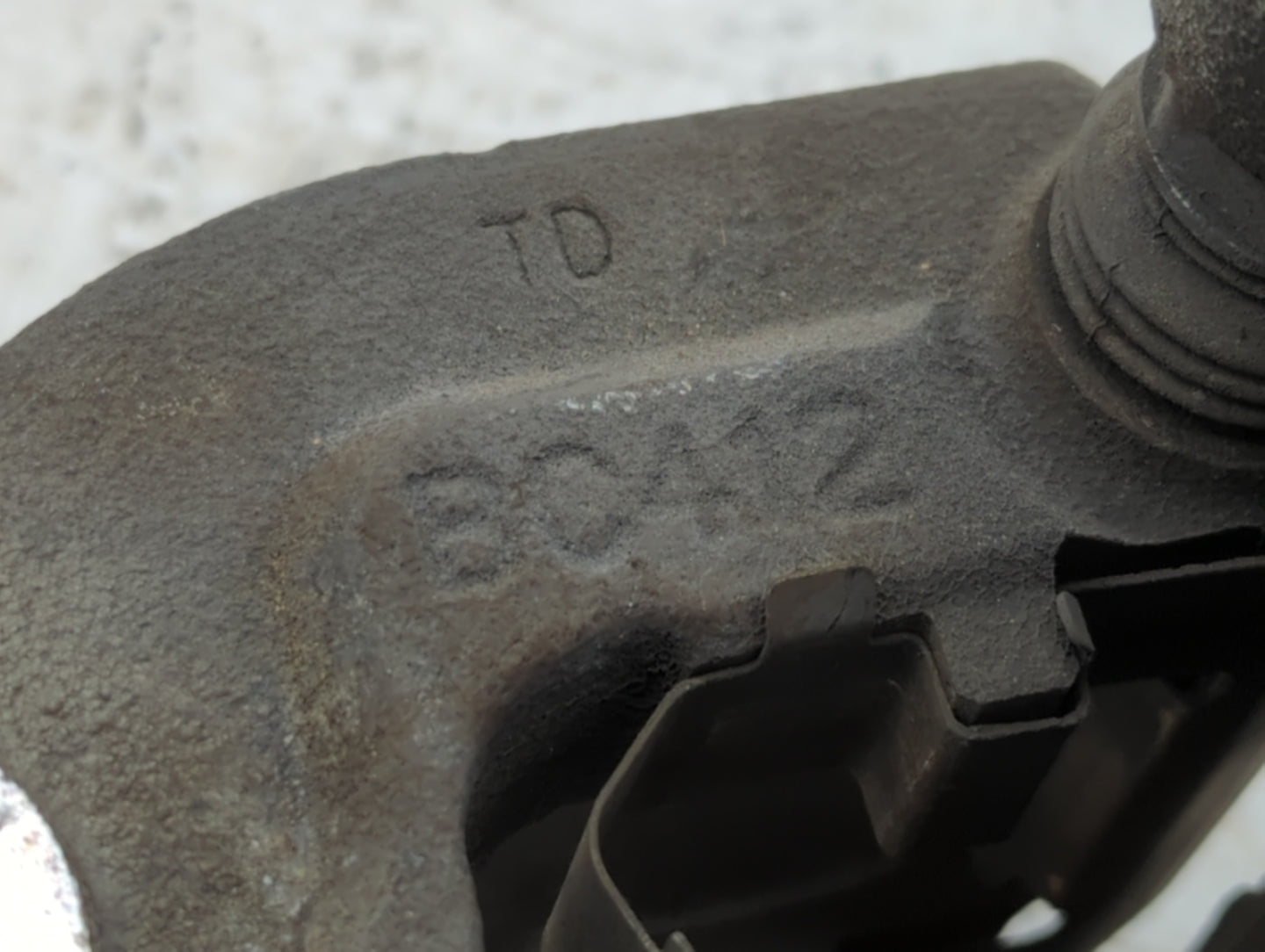 2010-2015 Chevrolet Camaro Front Passenger Right Brake Caliper - Oemusedautoparts1.com