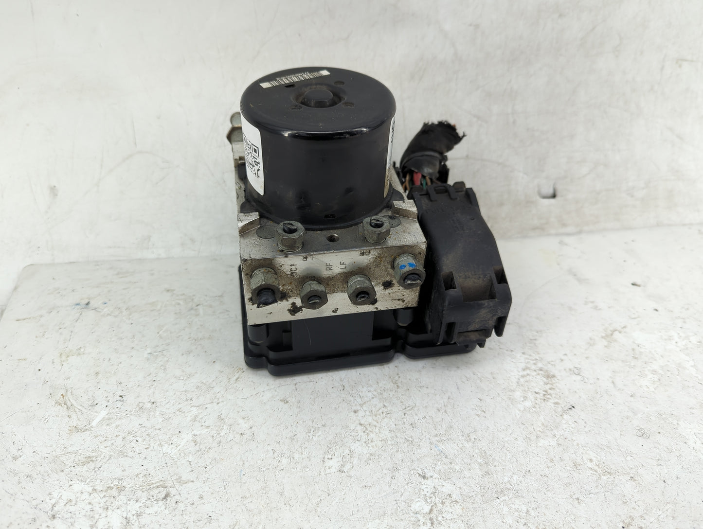 2012-2015 Chevrolet Captiva ABS Pump Control Module Replacement P/N:921429P32754180 25.0212-2136.4 Fits Fits 2012 2013 2014 