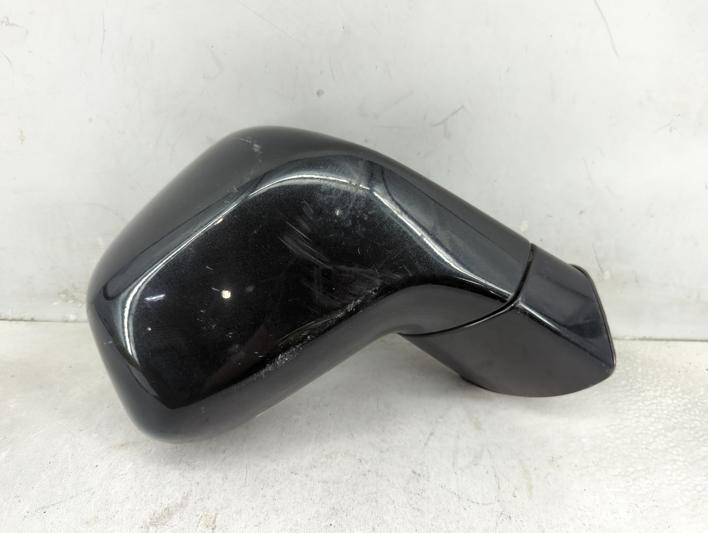 2012-2015 Chevrolet Captiva Passenger Side View Mirror - Right Door Mirror OEM Used - Oemusedautoparts1.com