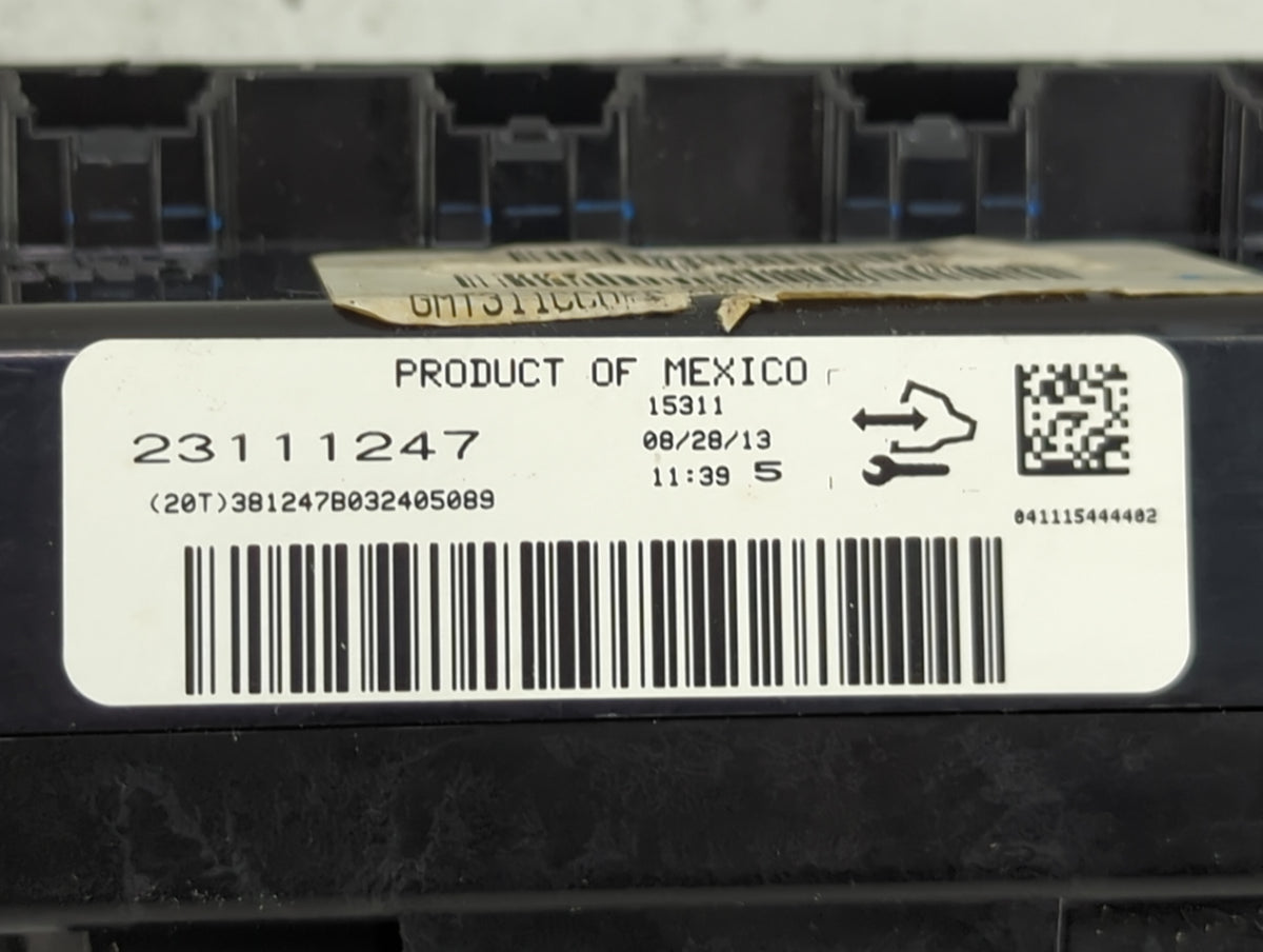2013-2015 Chevrolet Captiva Climate Control Module Temperature AC/Heater Replacement P/N:23111247 GMT311CC07P Fits OEM Used 