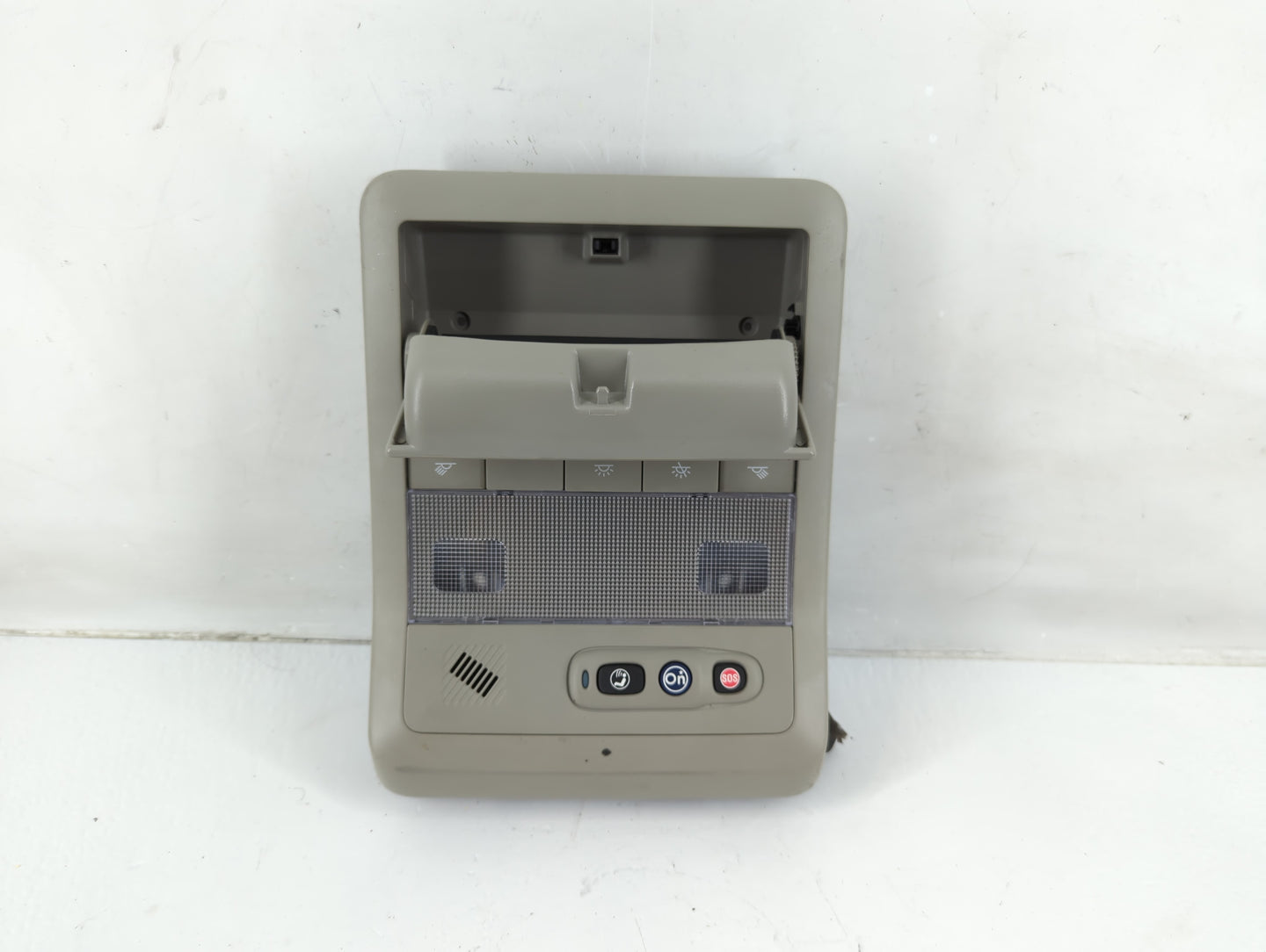 2014 Chevrolet Captiva Sport Overhead Roof Console - Oemusedautoparts1.com