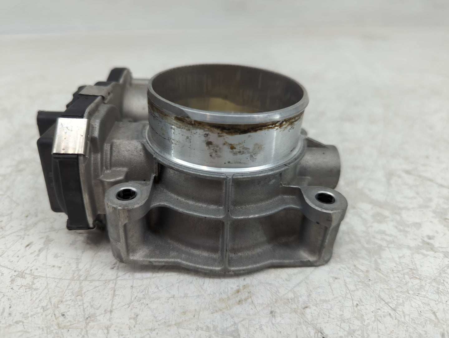 2012-2015 Chevrolet Captiva Sport Throttle Body P/N:12670834AA Fits Fits 2012 2013 2014 2015 OEM Used Auto Parts - Oemusedau
