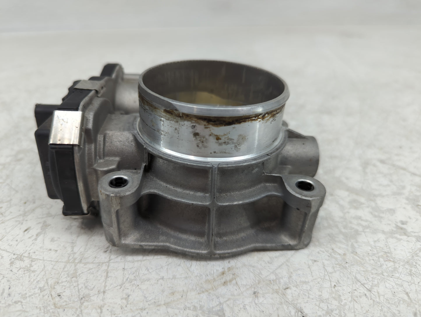 2012-2015 Chevrolet Captiva Sport Throttle Body P/N:12670834AA Fits Fits 2012 2013 2014 2015 OEM Used Auto Parts - Oemusedau