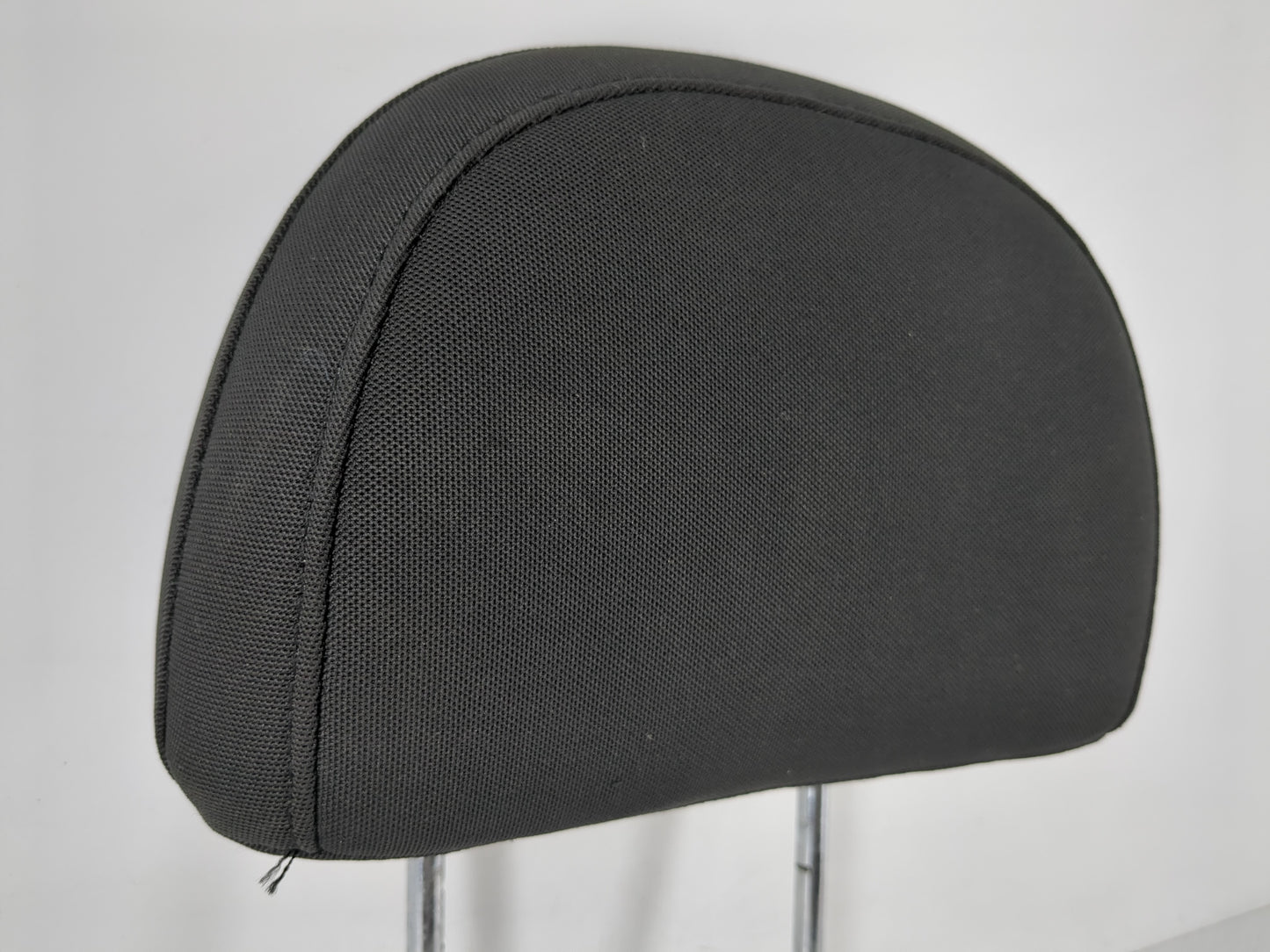 2012-2015 Chevrolet Captiva Sport Headrest Head Rest Rear Seat Fits Fits 2012 2013 2014 2015 OEM Used Auto Parts - Oemusedau