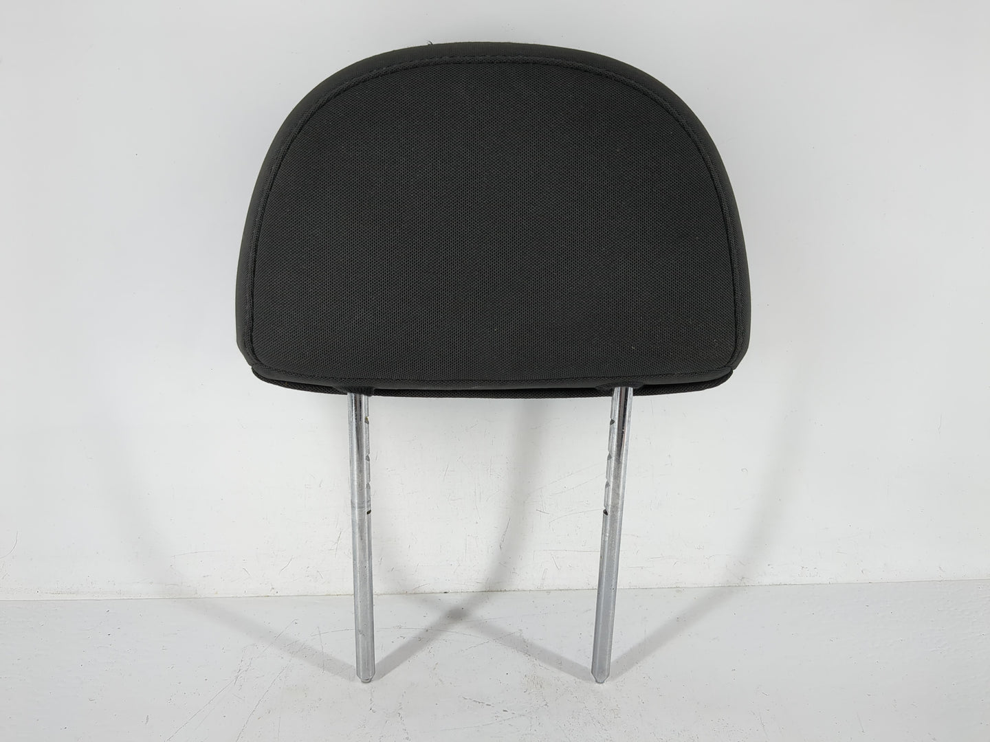 2012-2015 Chevrolet Captiva Sport Headrest Head Rest Rear Seat Fits Fits 2012 2013 2014 2015 OEM Used Auto Parts - Oemusedau