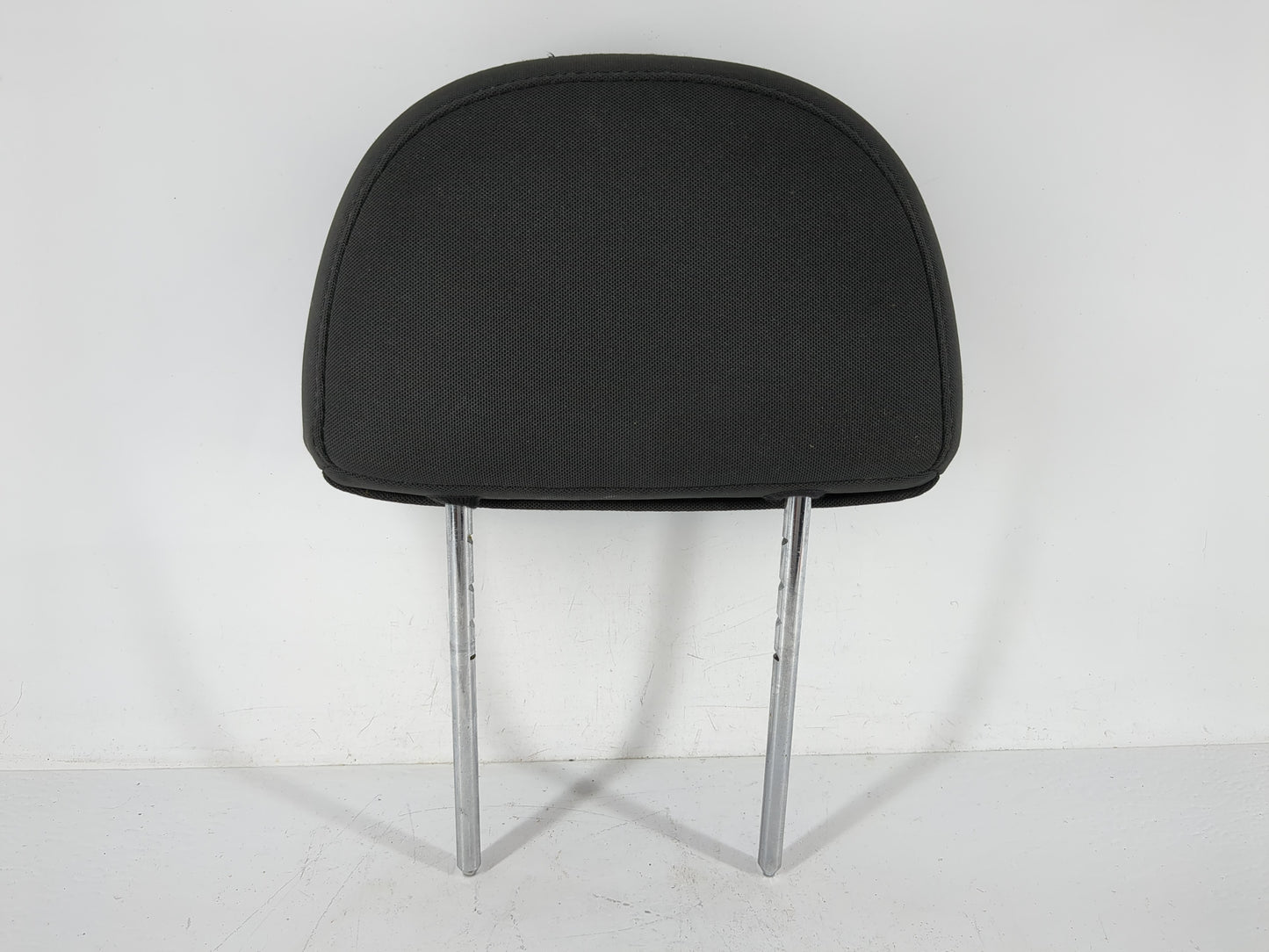 2012-2015 Chevrolet Captiva Sport Headrest Head Rest Rear Seat Fits Fits 2012 2013 2014 2015 OEM Used Auto Parts - Oemusedau