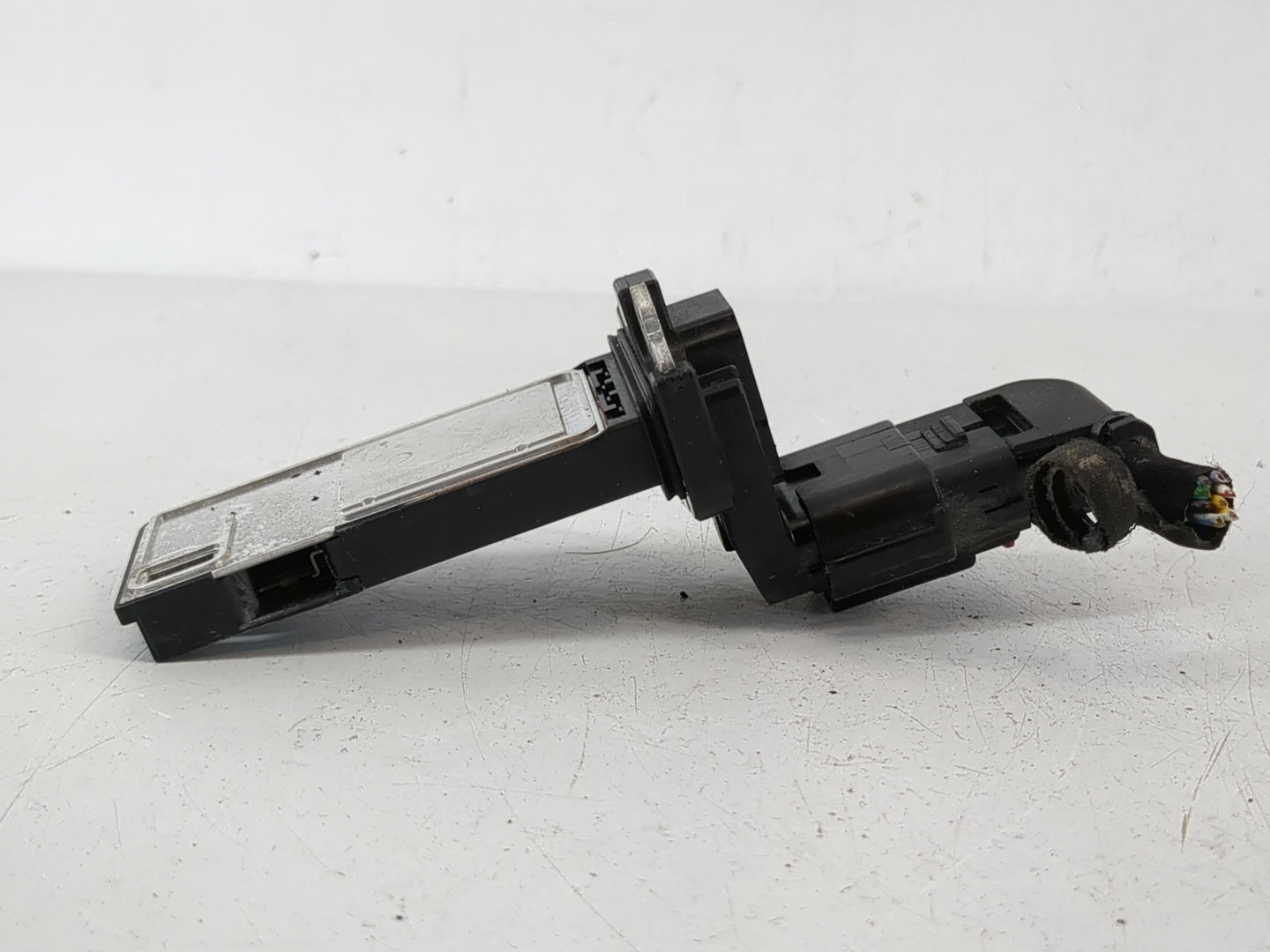 2012-2015 Chevrolet Captiva Sport Mass Air Flow Meter Maf - Oemusedautoparts1.com