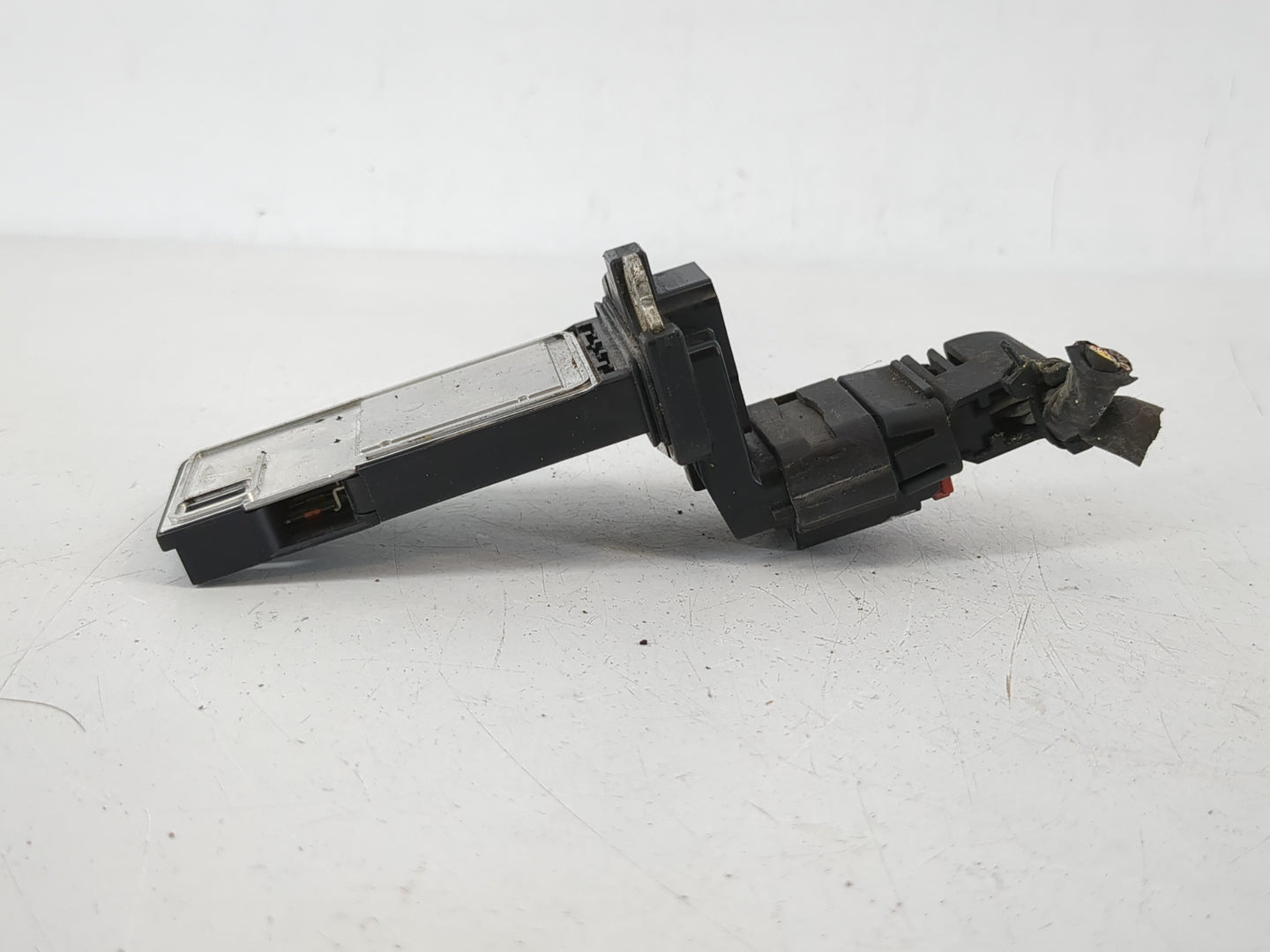 2012-2015 Chevrolet Captiva Sport Mass Air Flow Meter Maf - Oemusedautoparts1.com