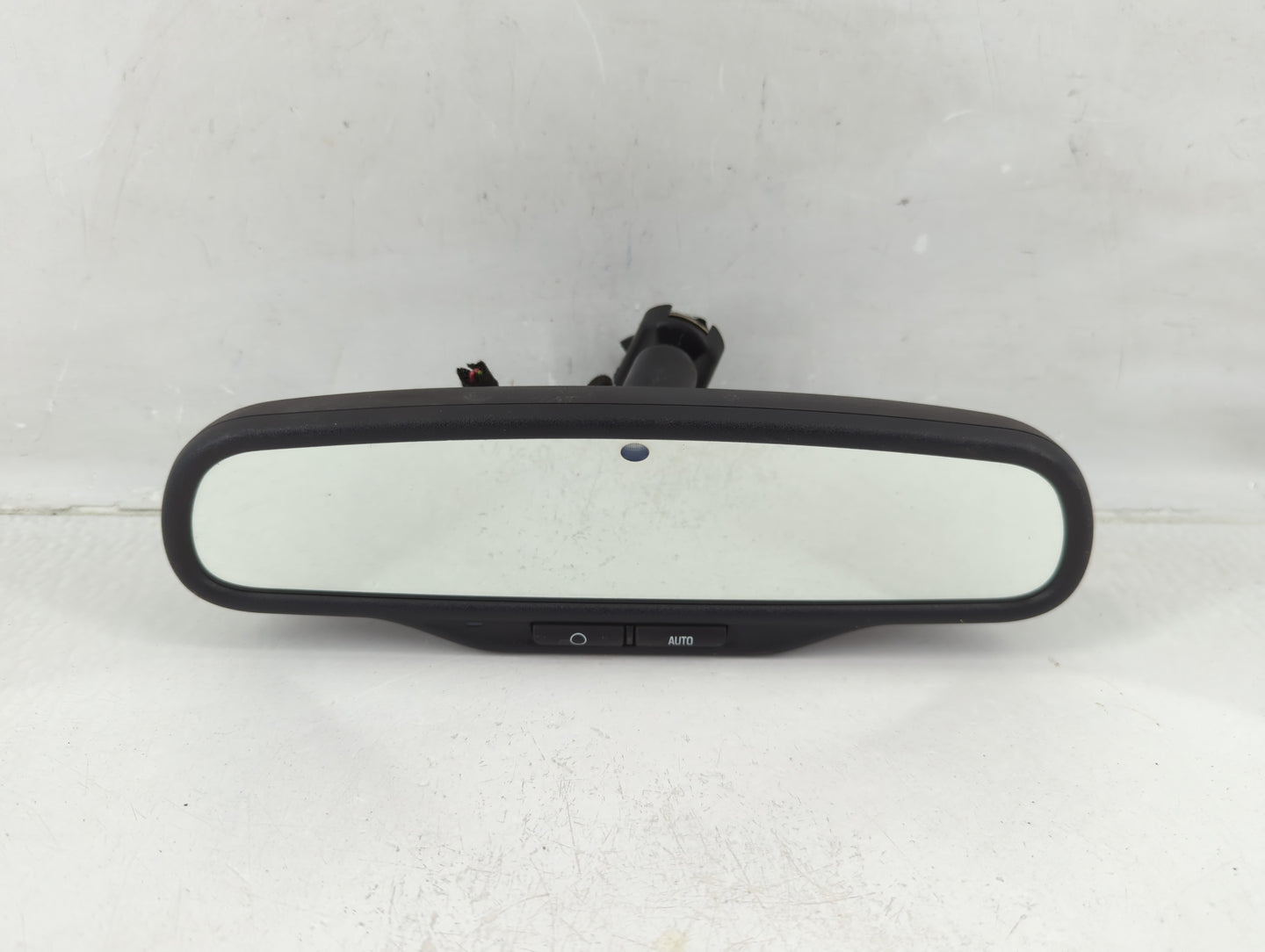 2013-2015 Chevrolet Captiva Sport Interior Rear View Mirror Replacement OEM P/N:15271286 Fits OEM Used Auto Parts - Oemuseda