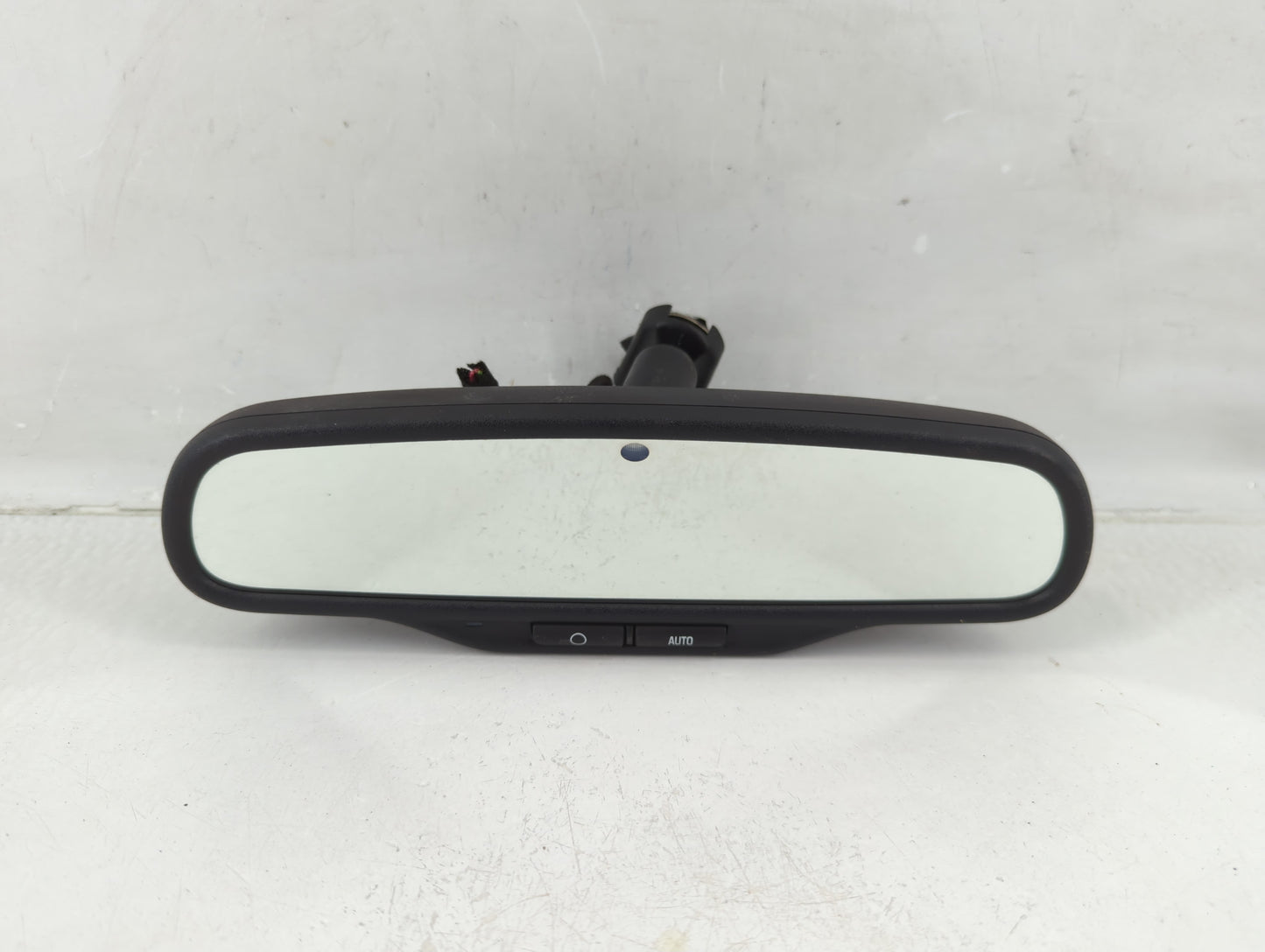 2013-2015 Chevrolet Captiva Sport Interior Rear View Mirror Replacement OEM P/N:15271286 Fits OEM Used Auto Parts - Oemuseda