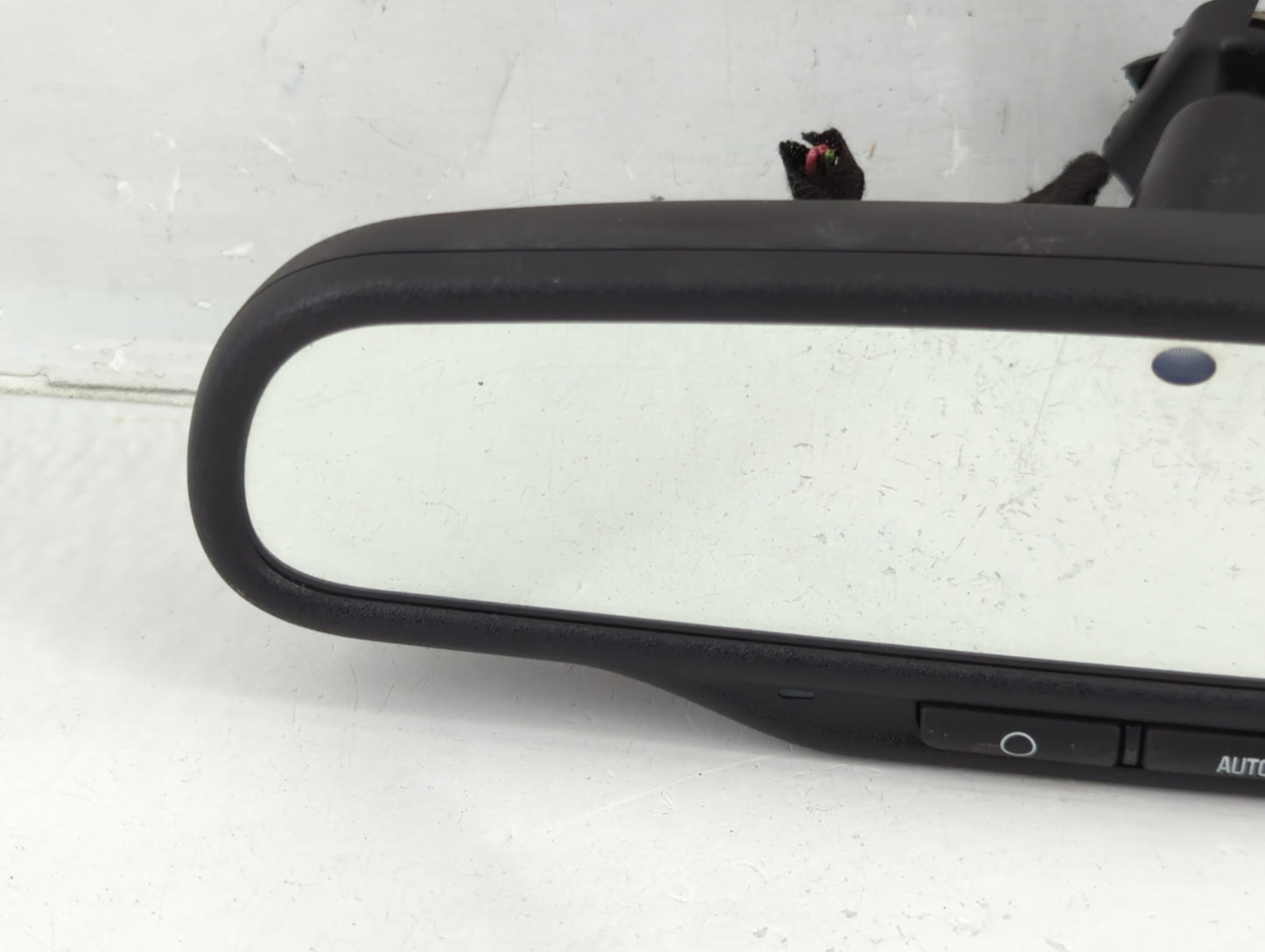 2013-2015 Chevrolet Captiva Sport Interior Rear View Mirror Replacement OEM P/N:15271286 Fits OEM Used Auto Parts - Oemuseda