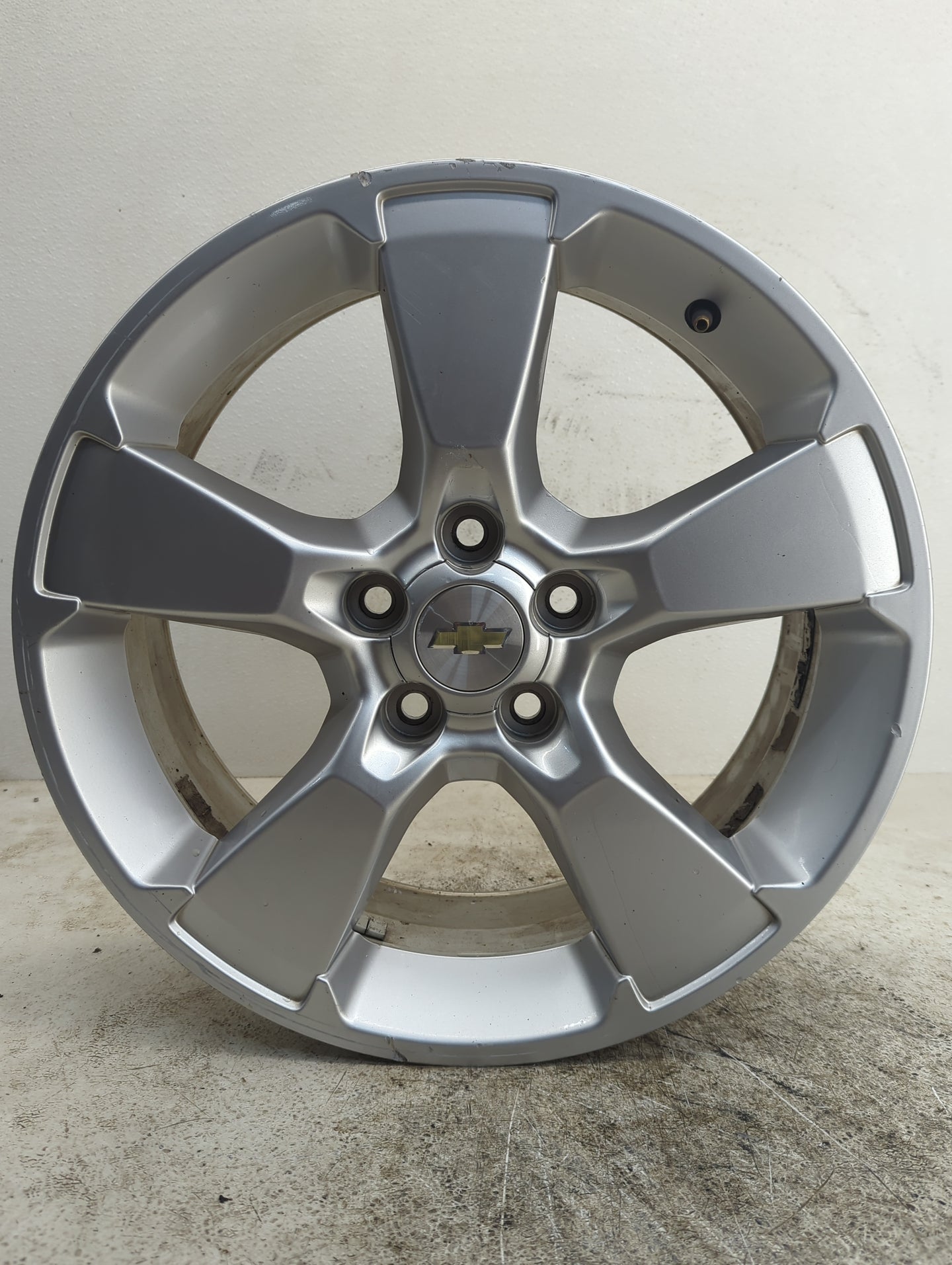 2013-2015 Chevrolet Captiva Sport Oem Wheel Rim - Oemusedautoparts1.com