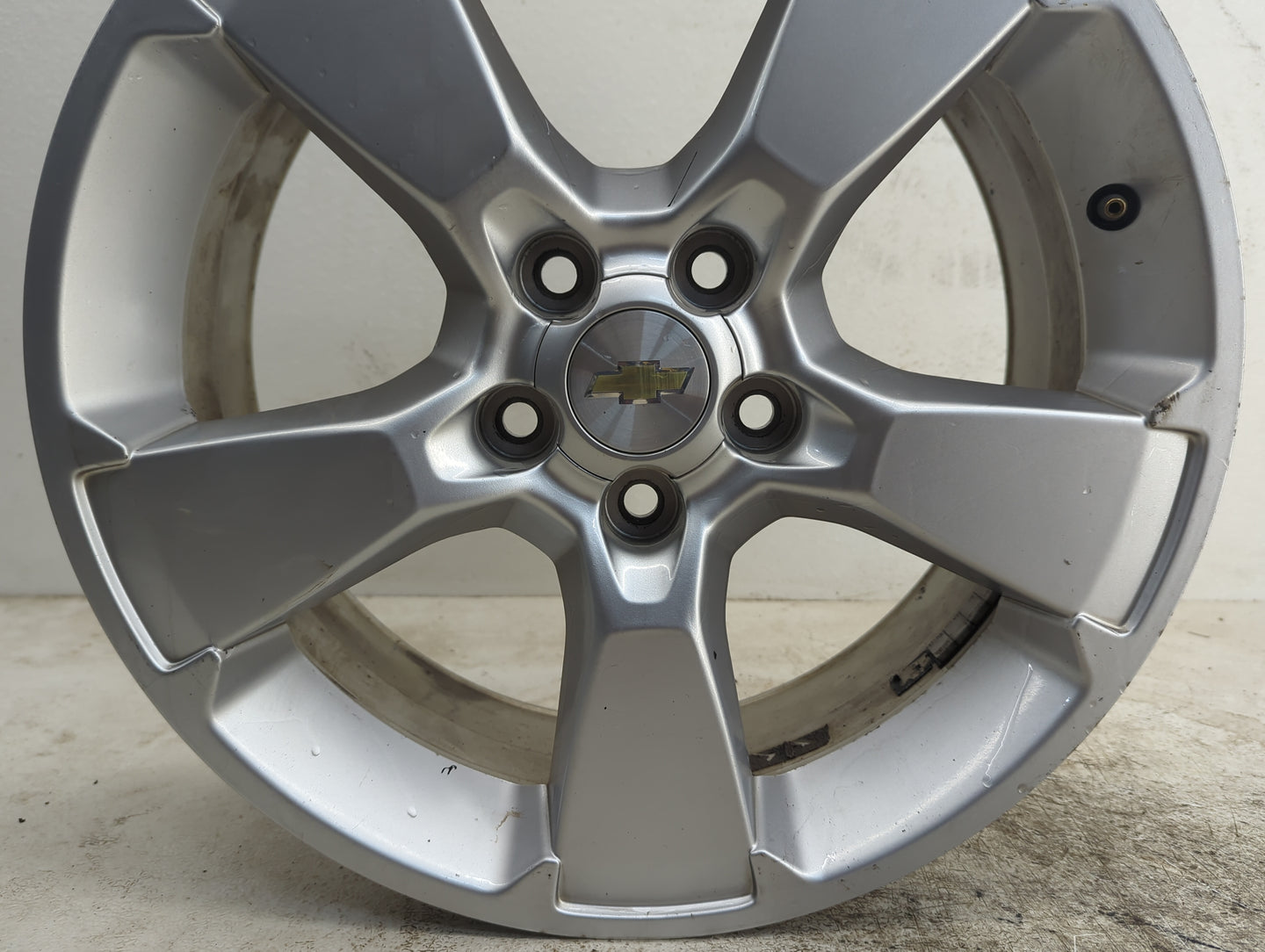2013-2015 Chevrolet Captiva Sport Oem Wheel Rim - Oemusedautoparts1.com