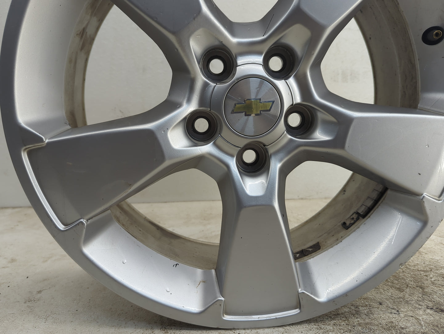 2013-2015 Chevrolet Captiva Sport Oem Wheel Rim - Oemusedautoparts1.com