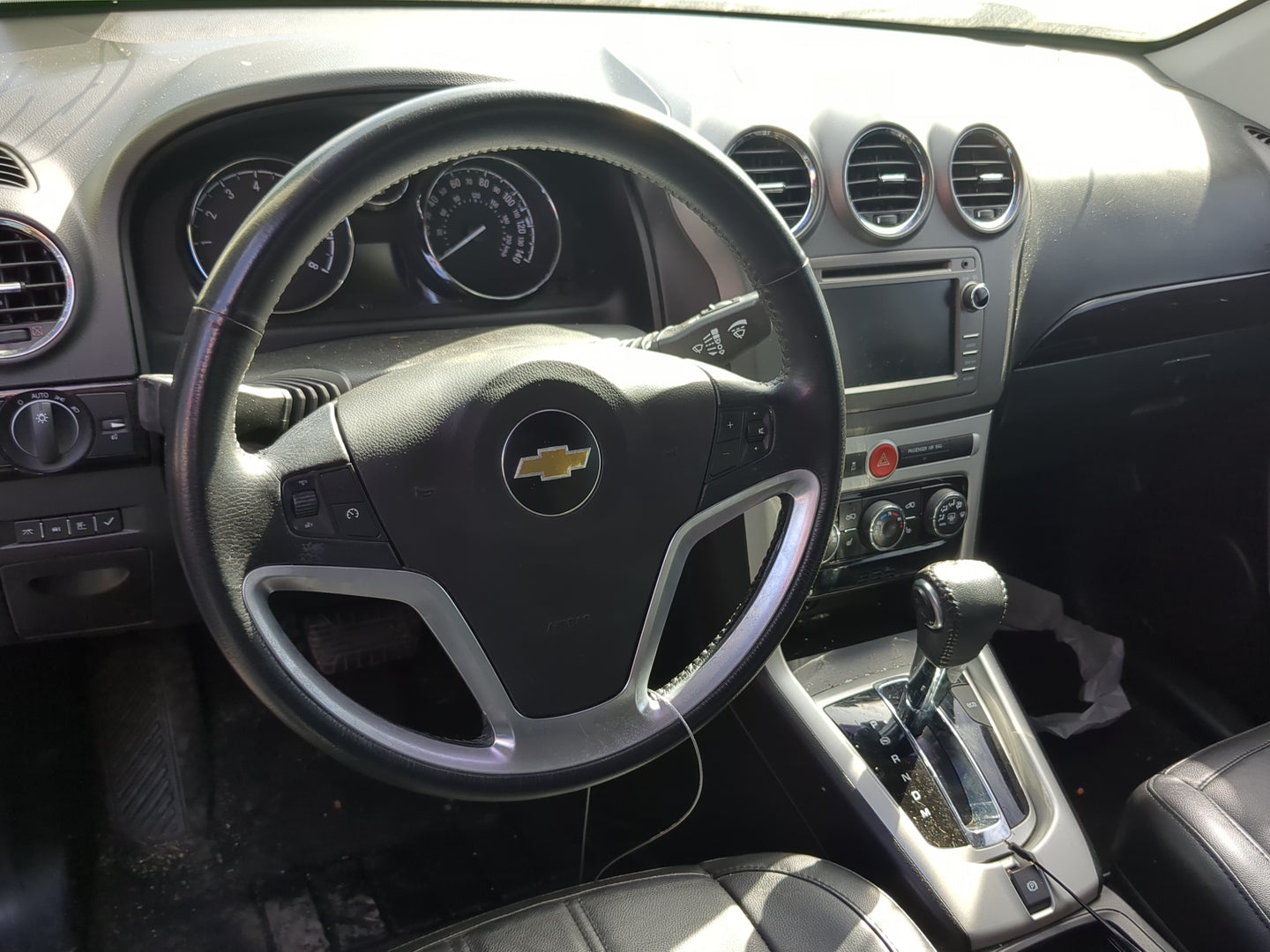 2012 Chevrolet Captiva Sport Air Bag Driver Left Steering Wheel Mounted - Oemusedautoparts1.com