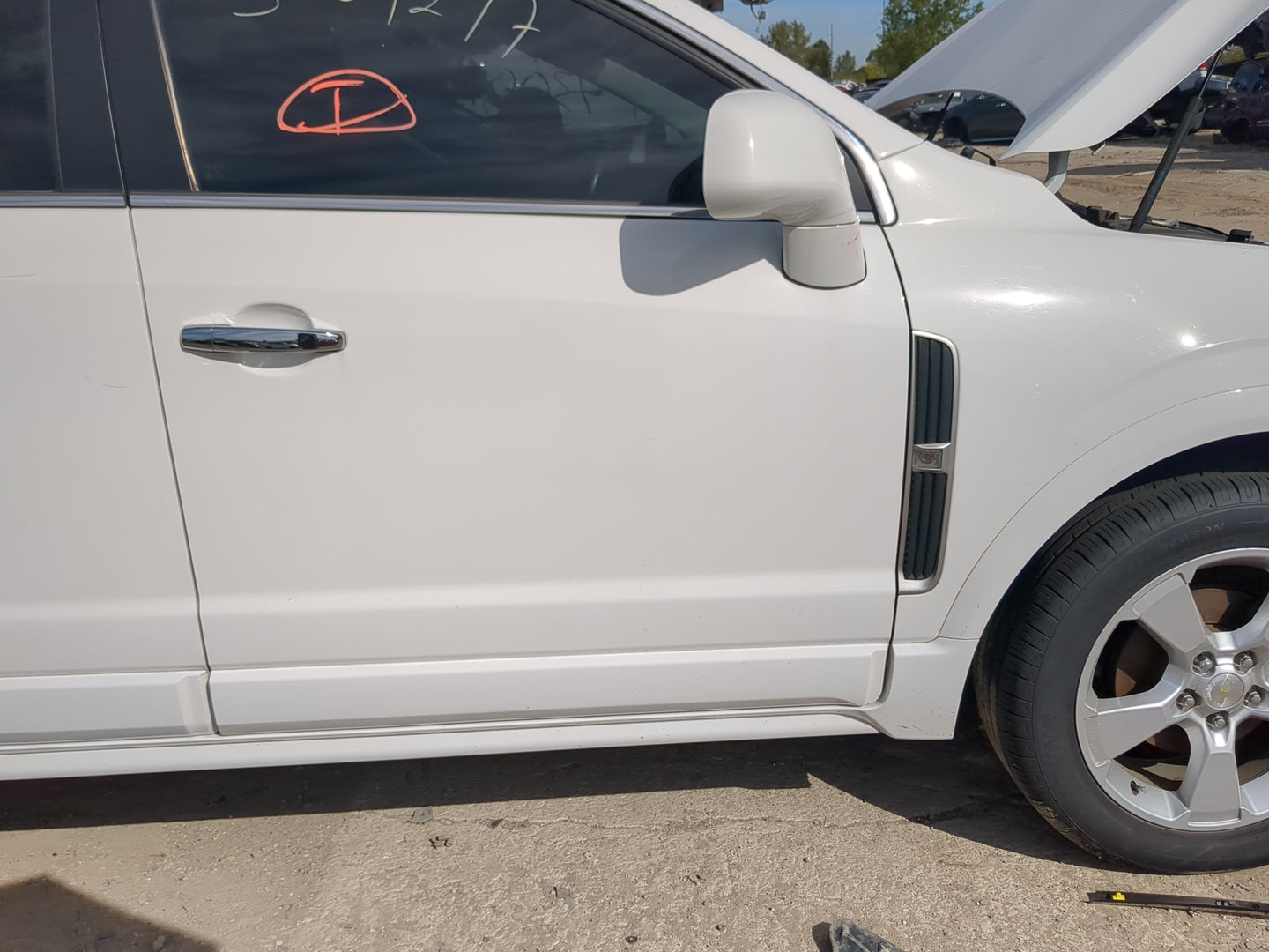 2012-2015 Chevrolet Captiva Sport Passenger Front Door Oem 1185160 - Oemusedautoparts1.com