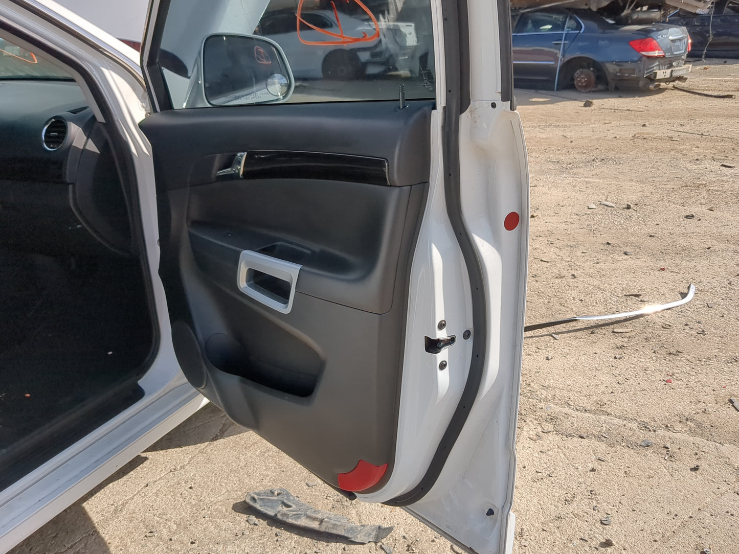 Door Panels 2014 CHEVROLET CAPTIVA SPORT - Oemusedautoparts1.com