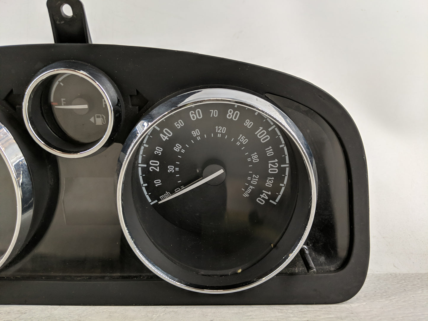 2014-2015 Chevrolet Captiva Sport Instrument Cluster Speedometer Gauges P/N:23167552 Fits Fits 2014 2015 OEM Used Auto Parts