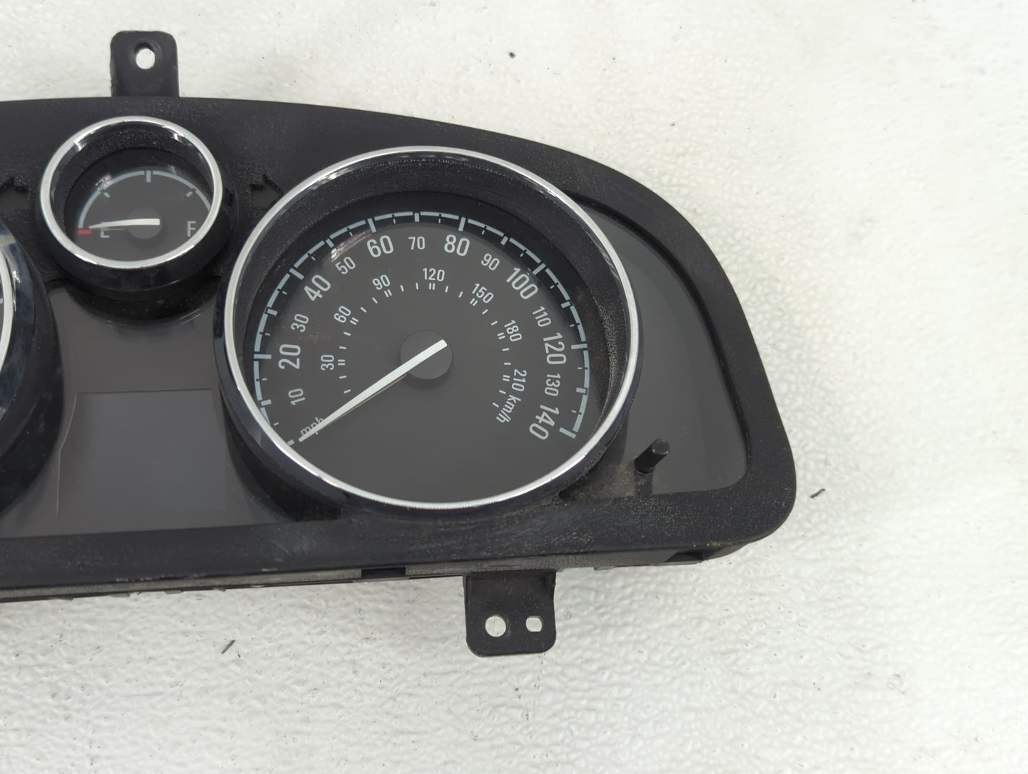 2013-2014 Chevrolet Captiva Sport Instrument Cluster Speedometer Gauges P/N:23209120 Fits Fits 2013 2014 OEM Used Auto Parts