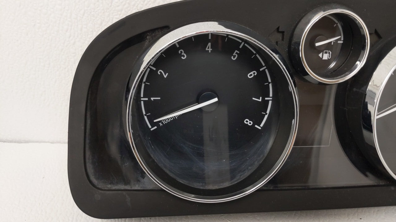 2013-2014 Chevrolet Captiva Sport Instrument Cluster Speedometer Gauges P/N:23120853,22975645,23209120 23209120 Fits OEM Use