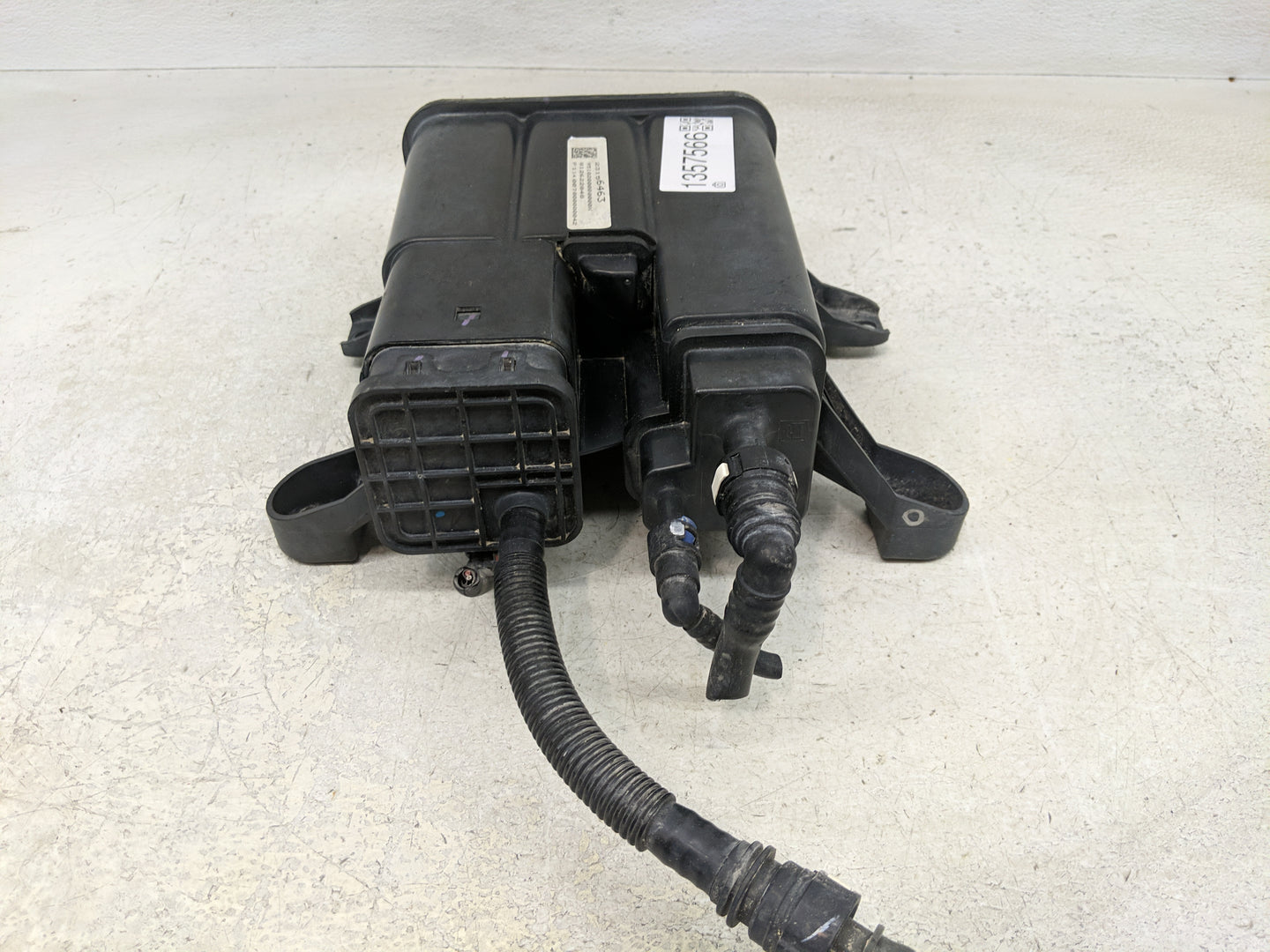 2014 Chevrolet Captiva Sport Fuel Vapor Charcoal Canister 1357566 - Oemusedautoparts1.com