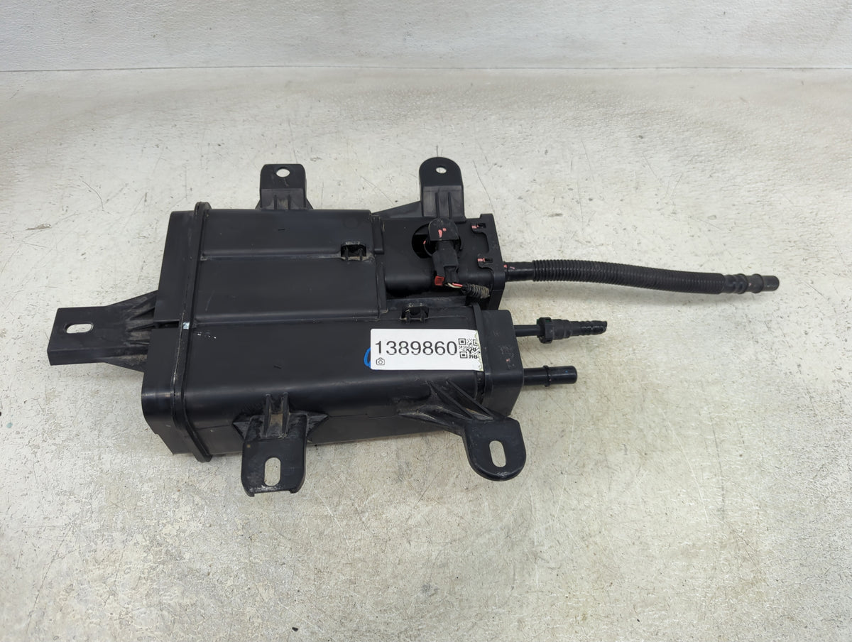 2014 Chevrolet Captiva Sport Fuel Vapor Charcoal Canister 1389860 - Oemusedautoparts1.com