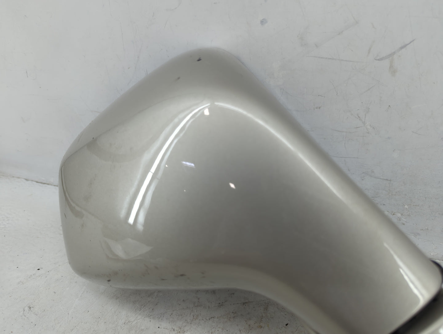 2012-2015 Chevrolet Captiva Sport Passenger Side View Mirror - Right Door Mirror OEM Used - Oemusedautoparts1.com