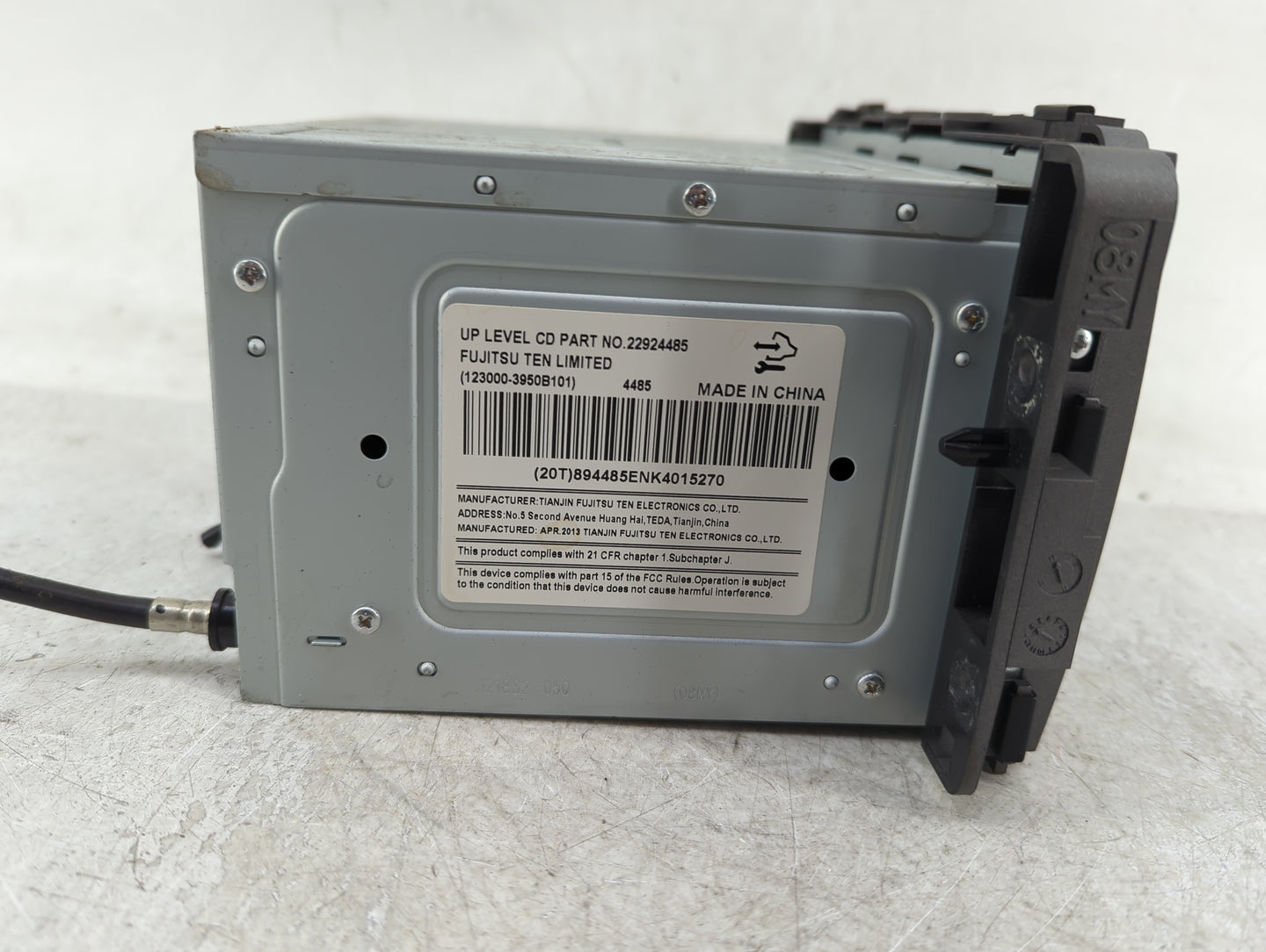 2013-2015 Chevrolet Captiva Sport Radio AM FM Cd Player Receiver Replacement P/N:22924485 Fits Fits 2013 2014 2015 OEM Used 