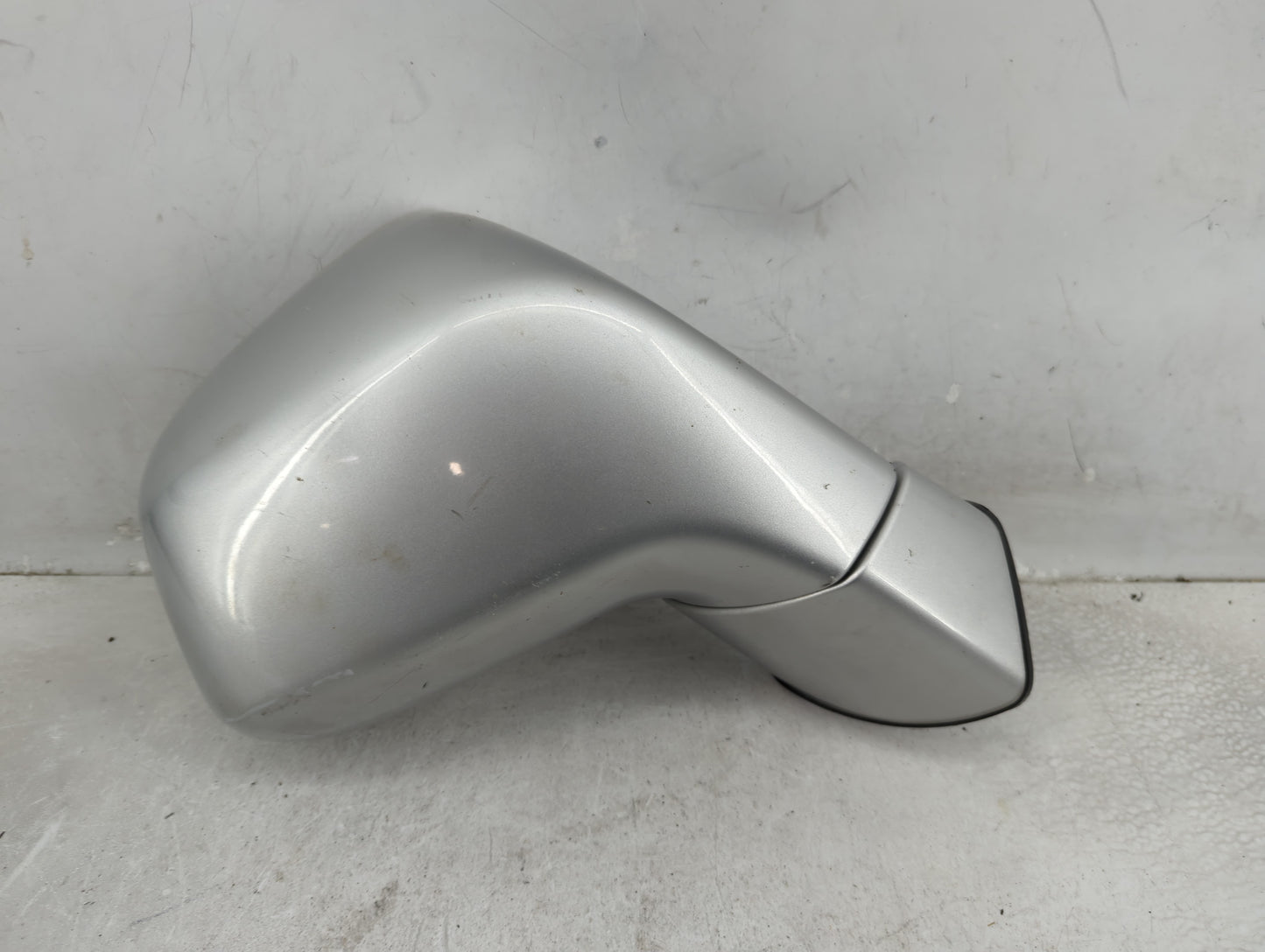2012-2015 Chevrolet Captiva Sport Passenger Side View Mirror - Right Door Mirror OEM Used - Oemusedautoparts1.com