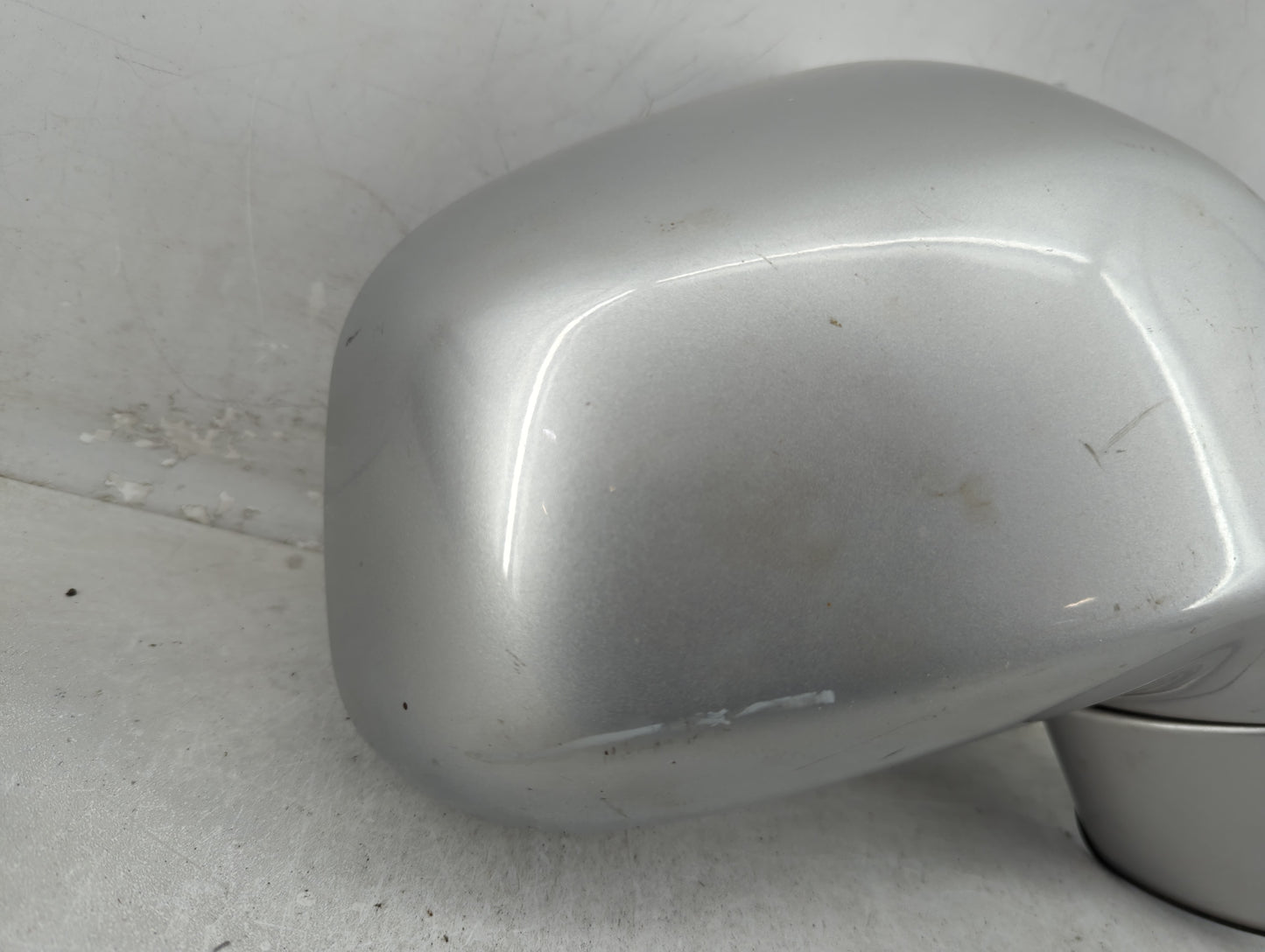 2012-2015 Chevrolet Captiva Sport Passenger Side View Mirror - Right Door Mirror OEM Used - Oemusedautoparts1.com