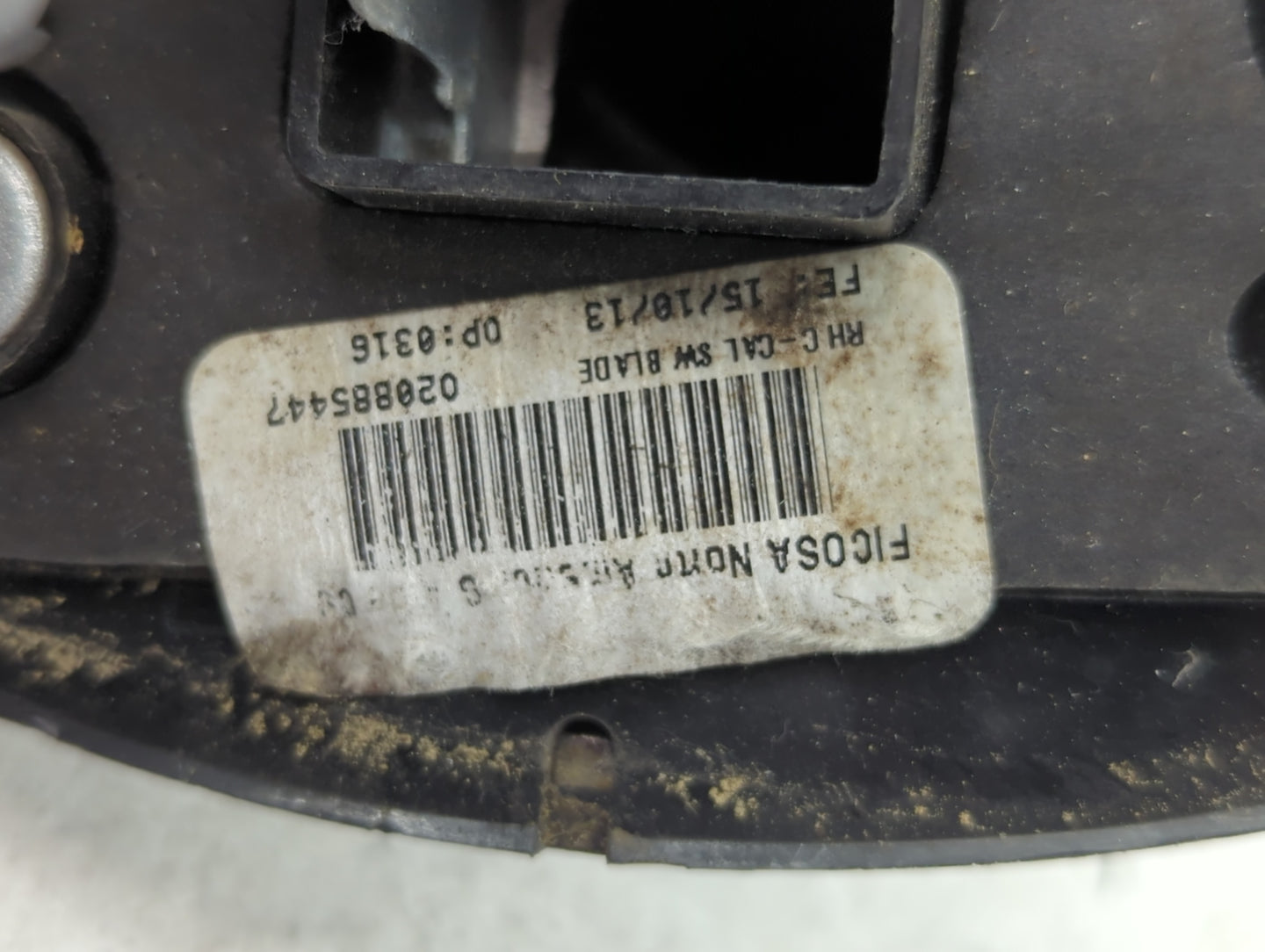 2012-2015 Chevrolet Captiva Sport Passenger Side View Mirror - Right Door Mirror OEM Used - Oemusedautoparts1.com