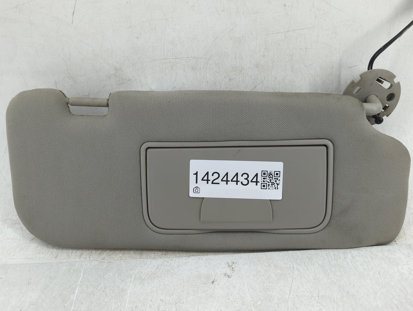 2012-2015 Chevrolet Captiva Sport Sun Visor Shade Replacement Passenger Right Mirror Fits Fits 2008 2009 2010 2012 2013 2014