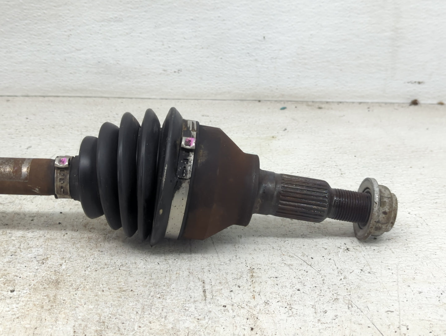 2012-2015 Chevrolet Captiva Sport Axle Shaft Front Passenger Cv C/v - Oemusedautoparts1.com