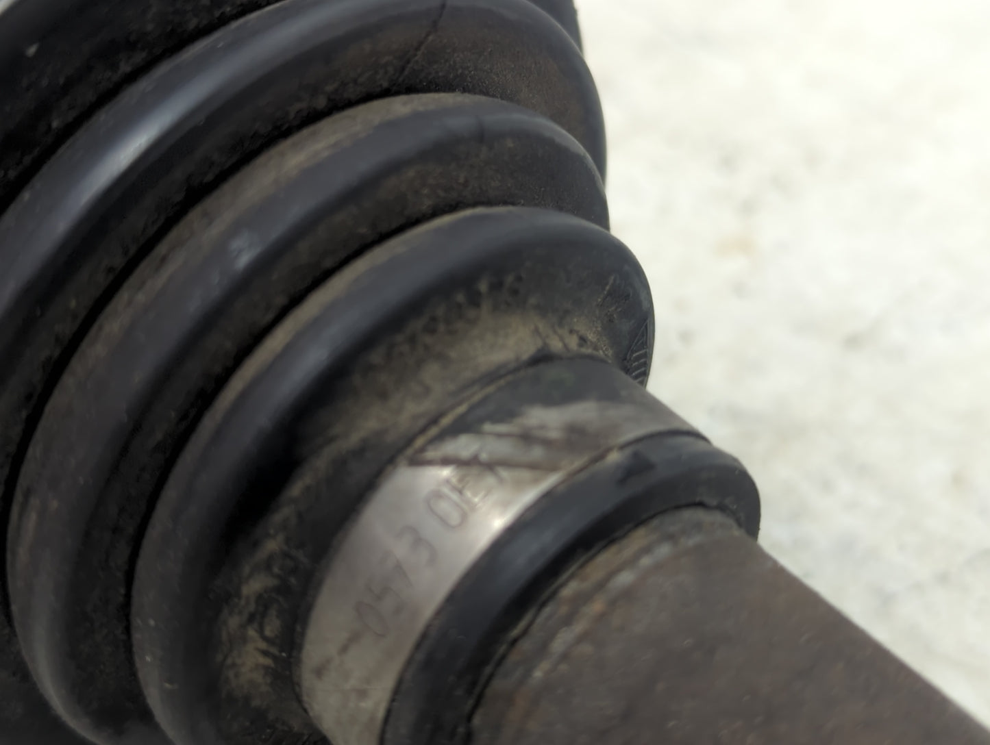 2012-2015 Chevrolet Captiva Sport Axle Shaft Front Passenger Cv C/v - Oemusedautoparts1.com