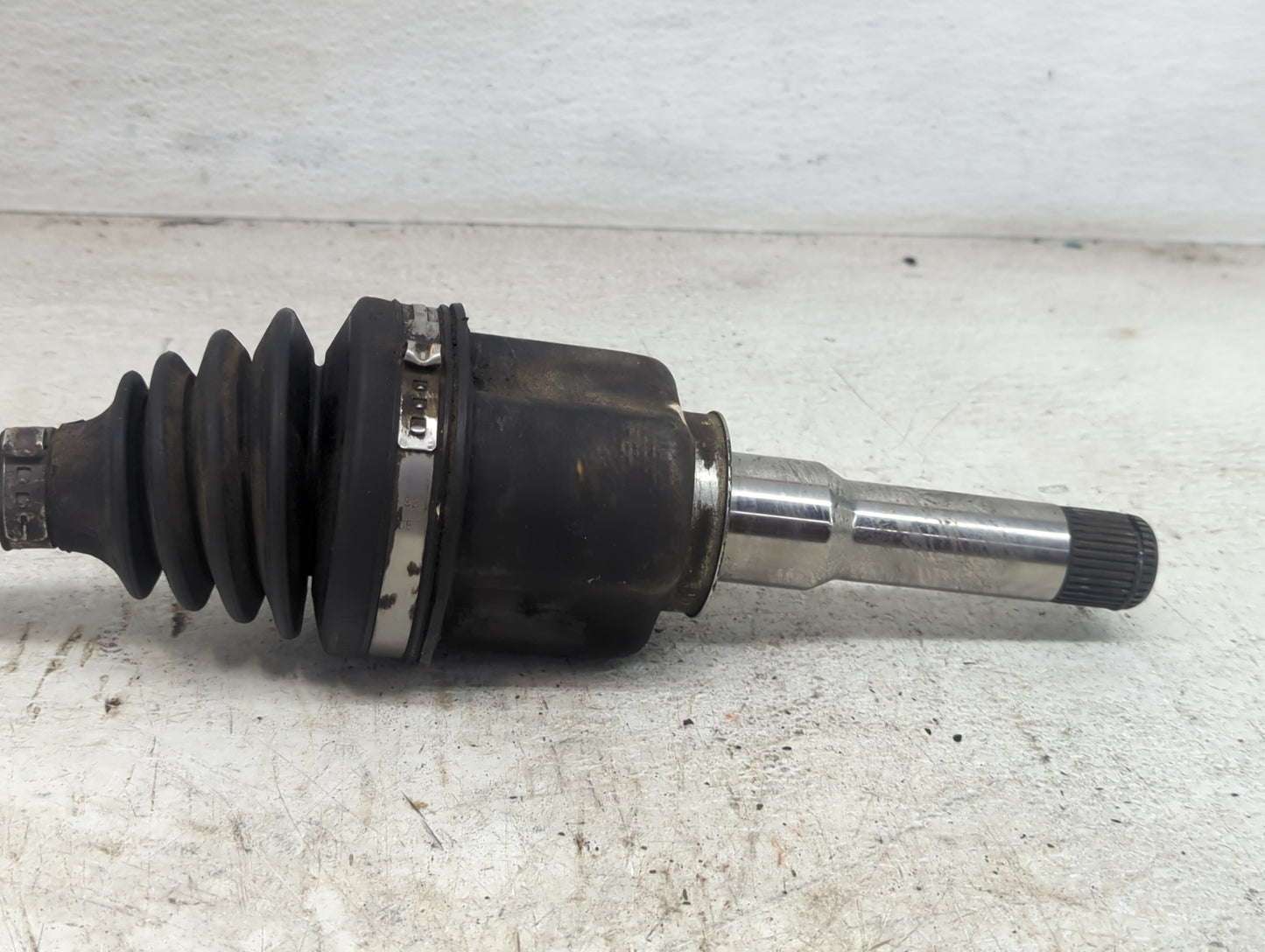 2012-2015 Chevrolet Captiva Sport Axle Shaft Front Driver Cv C/v - Oemusedautoparts1.com