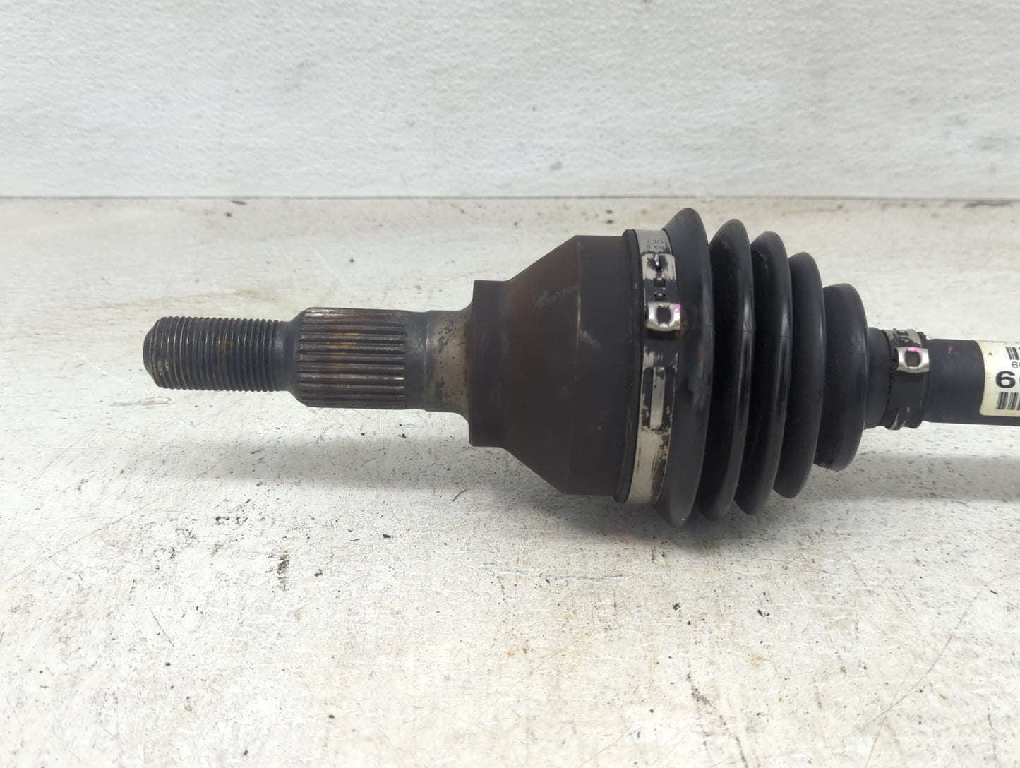 2012-2015 Chevrolet Captiva Sport Axle Shaft Front Passenger Cv C/v - Oemusedautoparts1.com