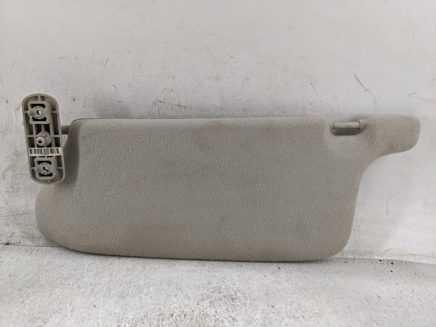 2014 Chevrolet Captiva Sport Sun Visor Shade Replacement Passenger Right Mirror Fits OEM Used Auto Parts - Oemusedautoparts1