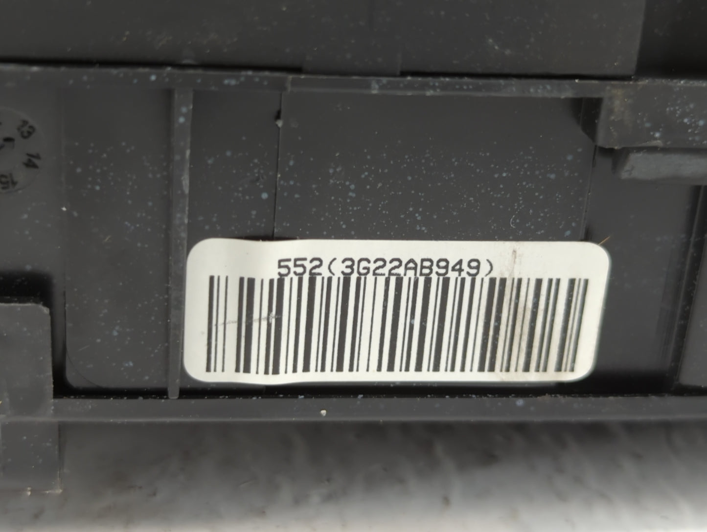 2013-2014 Chevrolet Captiva Sport Instrument Cluster Speedometer Gauges P/N:22975645 23167552 Fits Fits 2013 2014 OEM Used A