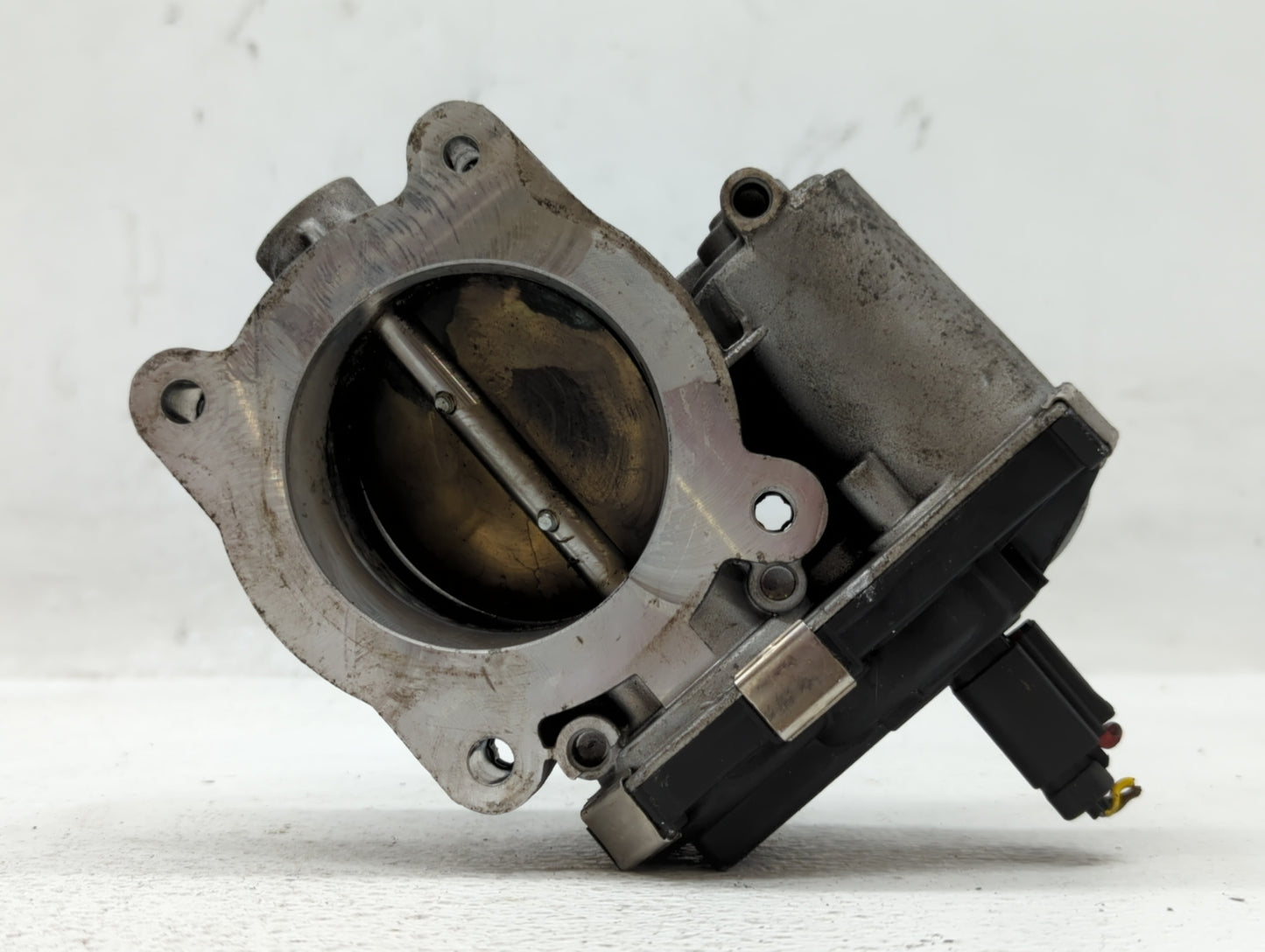2012-2015 Chevrolet Captiva Sport Throttle Body P/N:12632101CA Fits Fits 2012 2013 2014 2015 OEM Used Auto Parts - Oemusedau