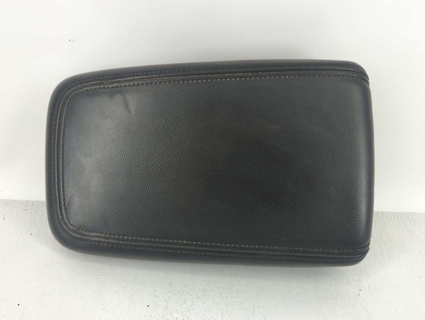 2012-2015 Chevrolet Captiva Sport Center Console Armrest Cover Lid Black - Oemusedautoparts1.com