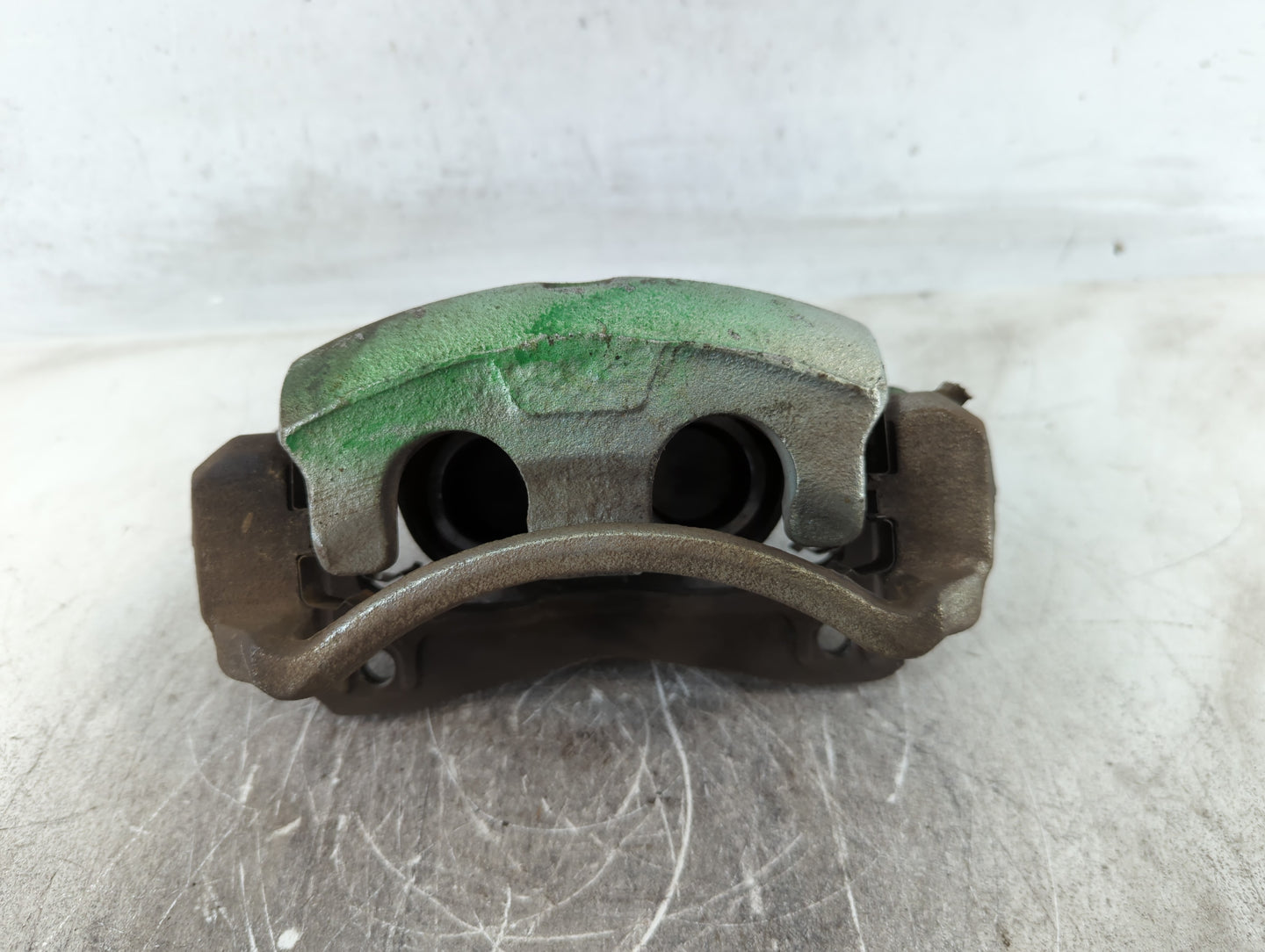 2012-2015 Chevrolet Captiva Sport Front Driver Left Brake Caliper 699542 - Oemusedautoparts1.com