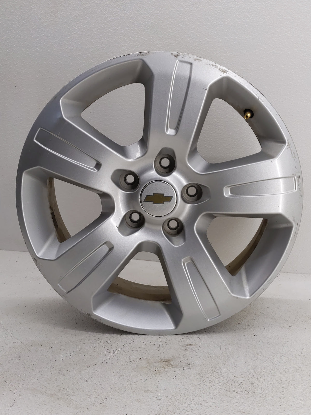2014-2015 Chevrolet Captiva Sport Oem Wheel Rim 819356 - Oemusedautoparts1.com