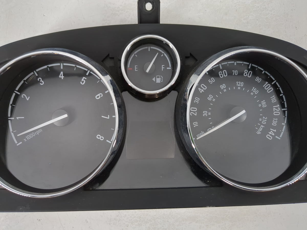 2014 Chevrolet Captiva Sport Instrument Cluster Speedometer Gauges P/N:23209120 Miles:108K Fits OEM Used Auto Parts - Oemuse